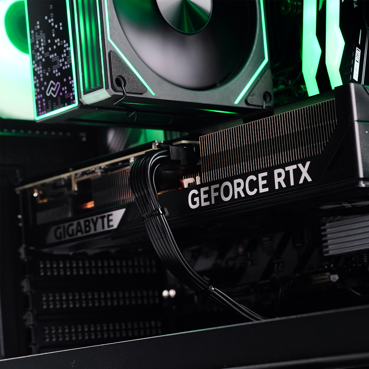 NOVA: RYZEN 5 7500F | RTX 5070