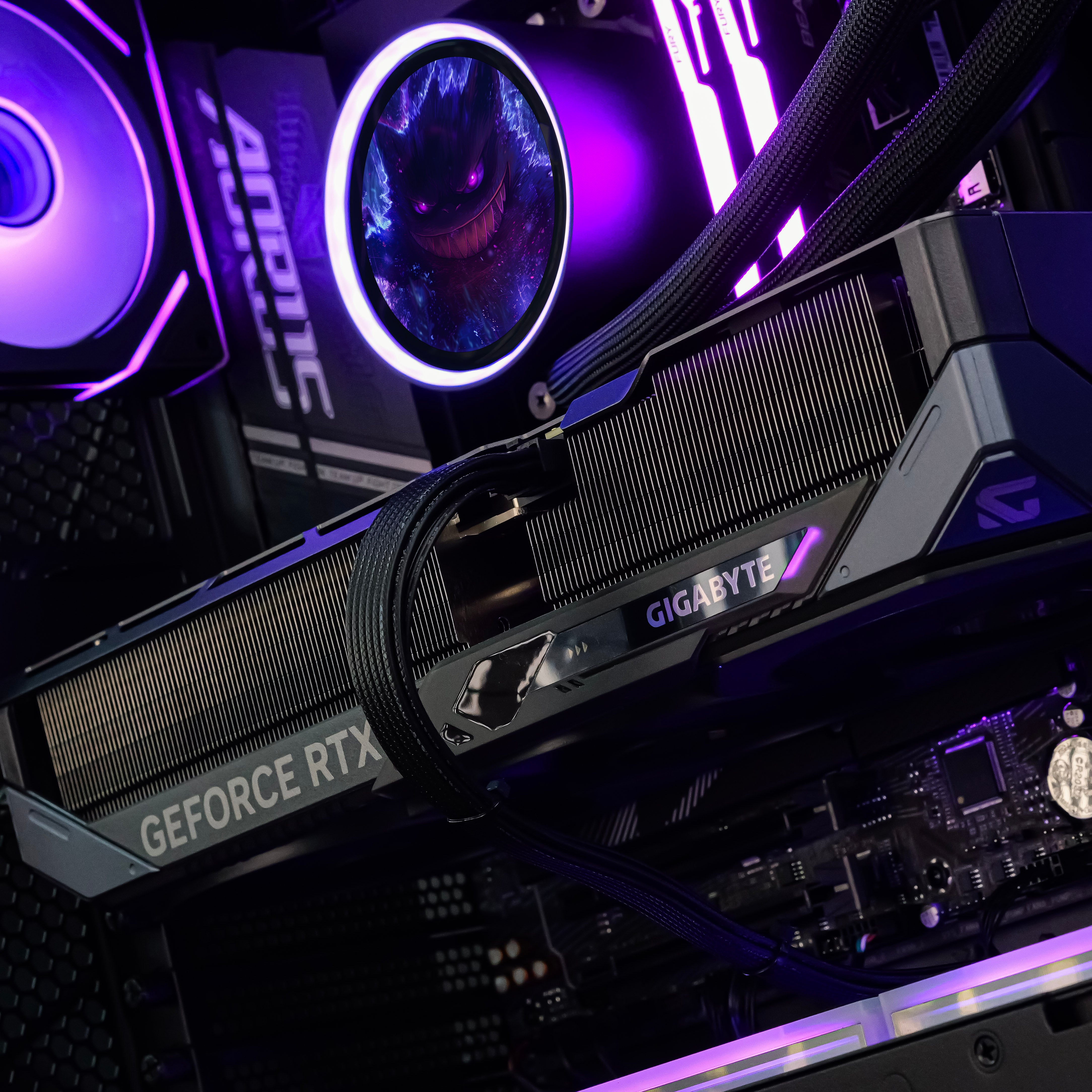 MONARCH: RYZEN 7 9800X3D | RTX 5090