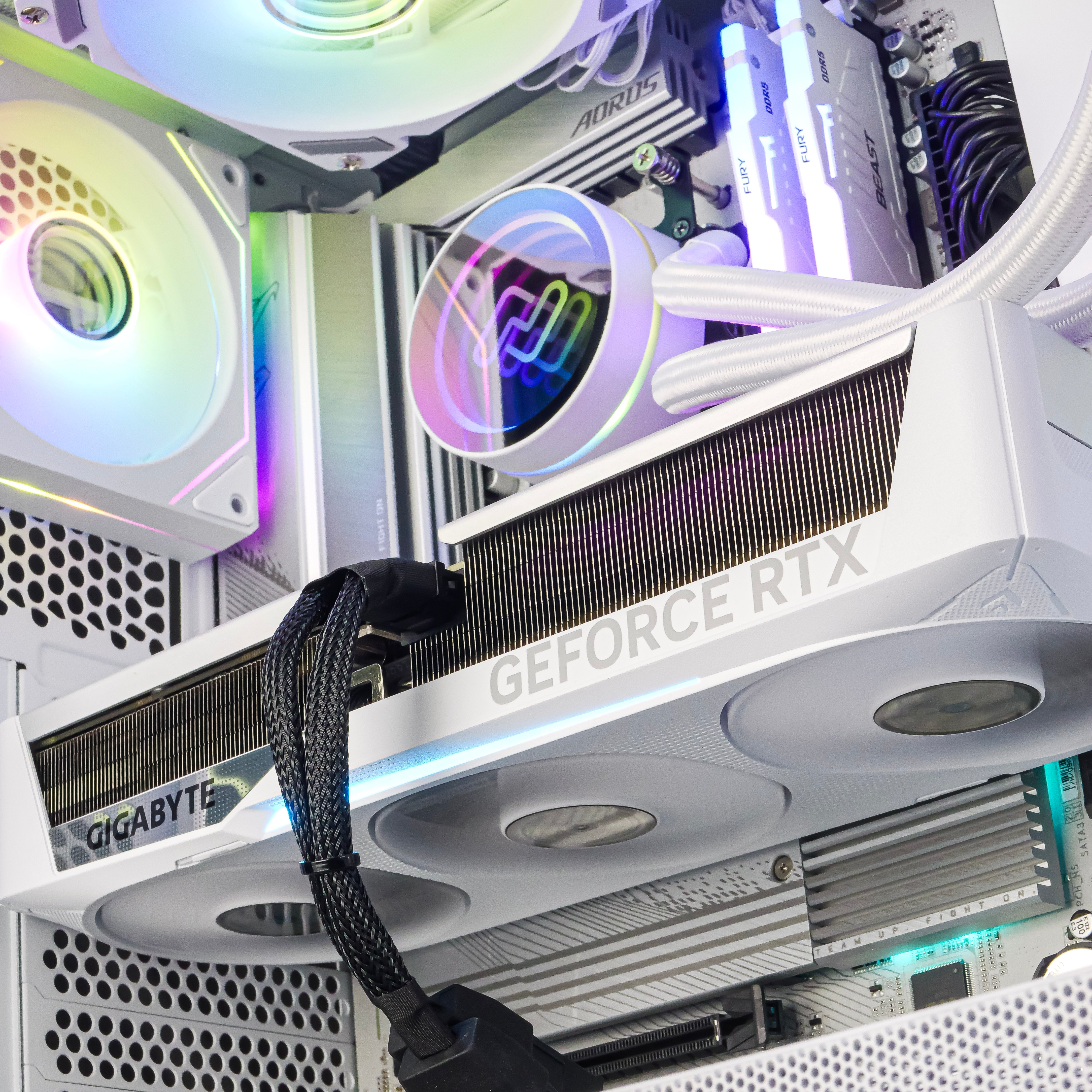 FENRIR LVL 7 PRO: RYZEN 5 7500F | RTX 5070 - Powered by GIGABYTE