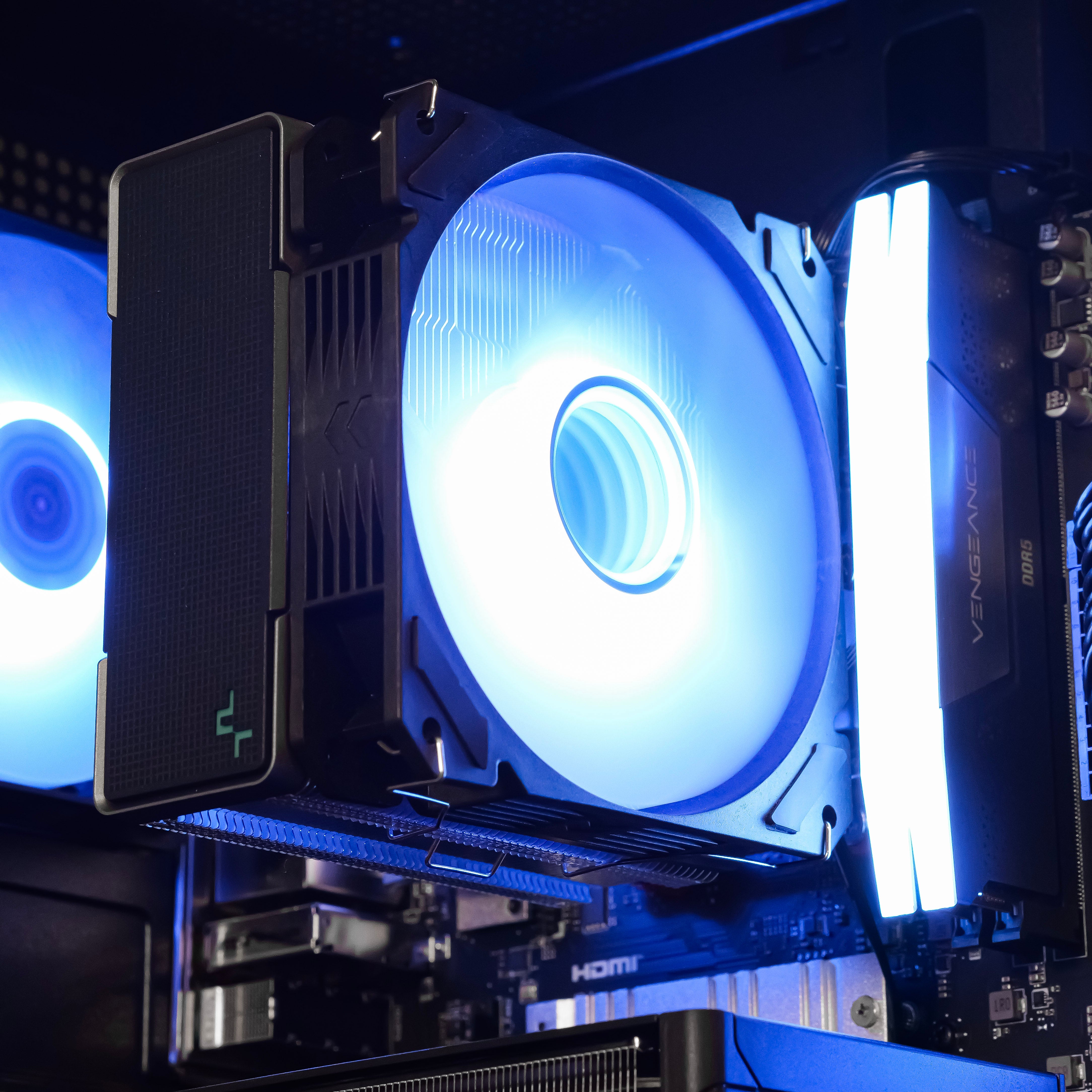 STORM FORGE: RYZEN 5 7500F | RTX 5060 Ti