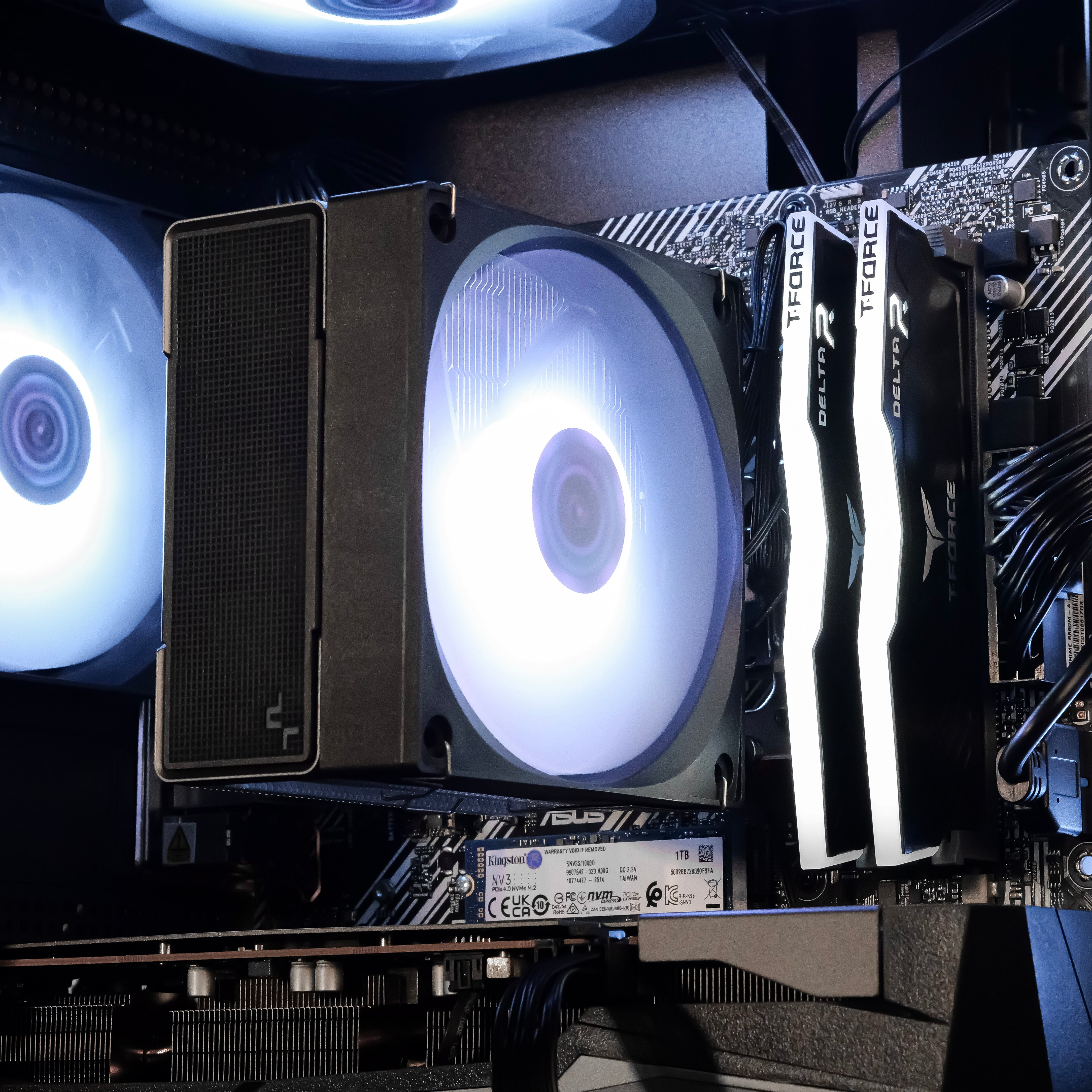 MIRAGE: RYZEN 5 5600 | RX 7600