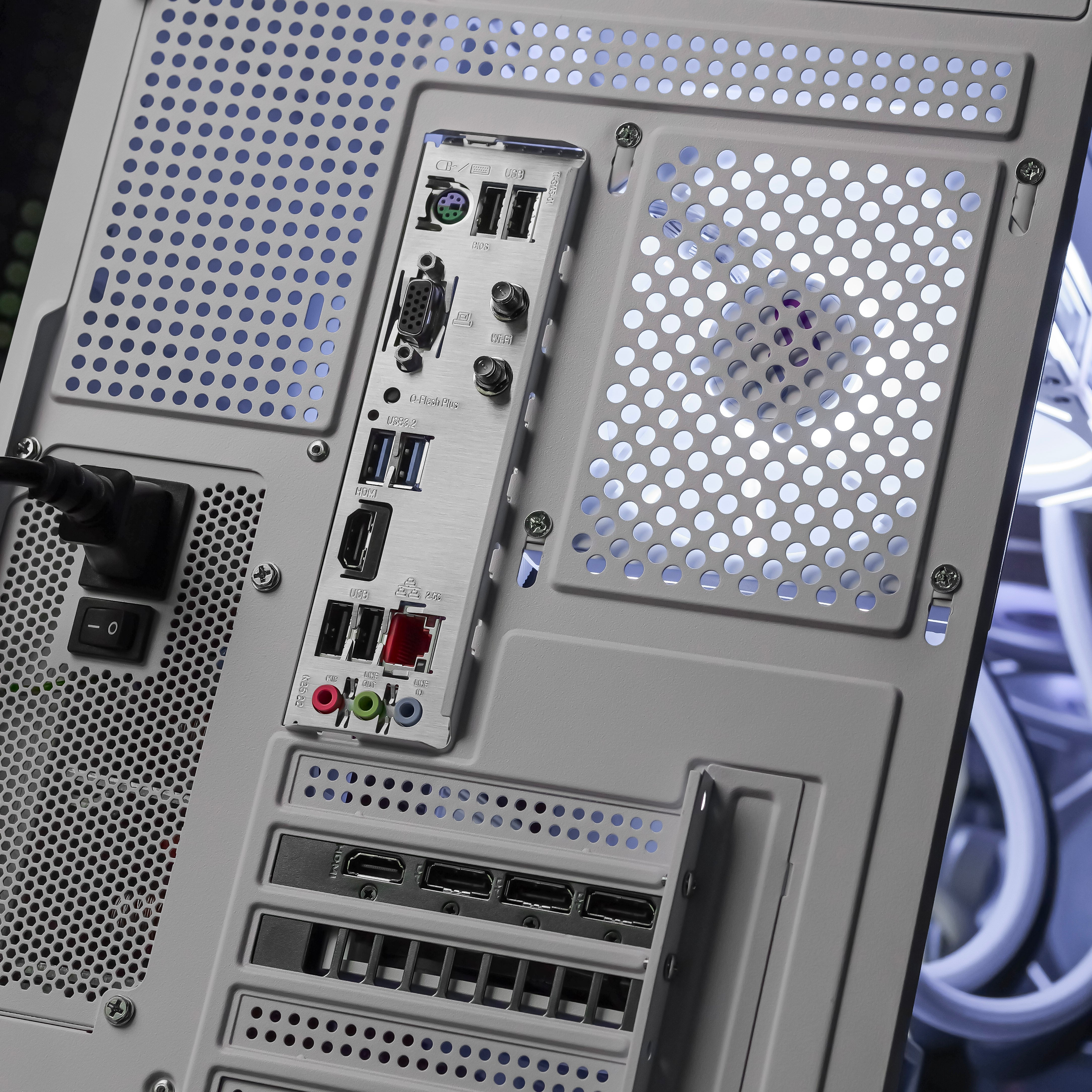 SNOWFALL: RYZEN 5 7500F | RTX 5060