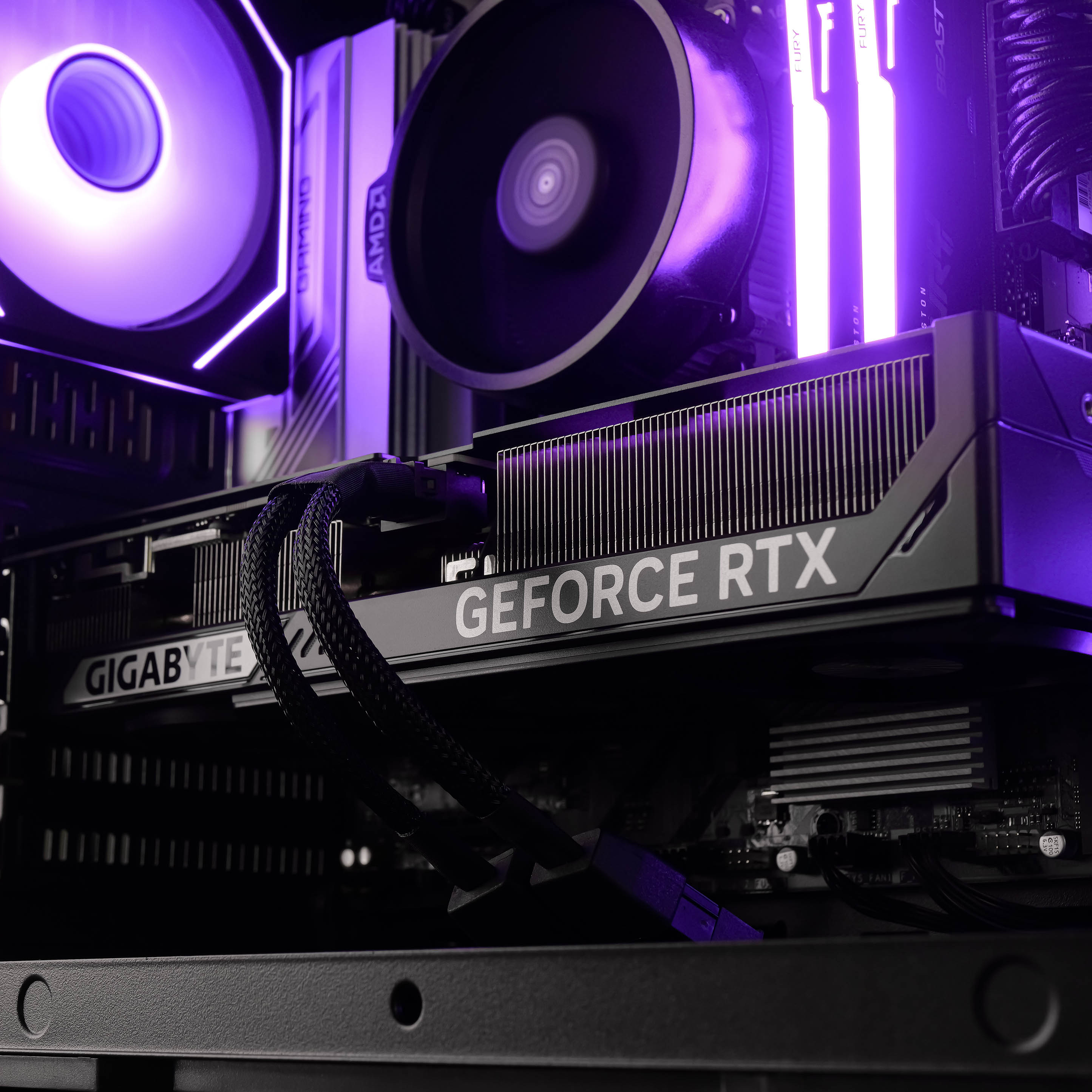 LILAC SURGE: RYZEN 5 7500F | RTX 5070