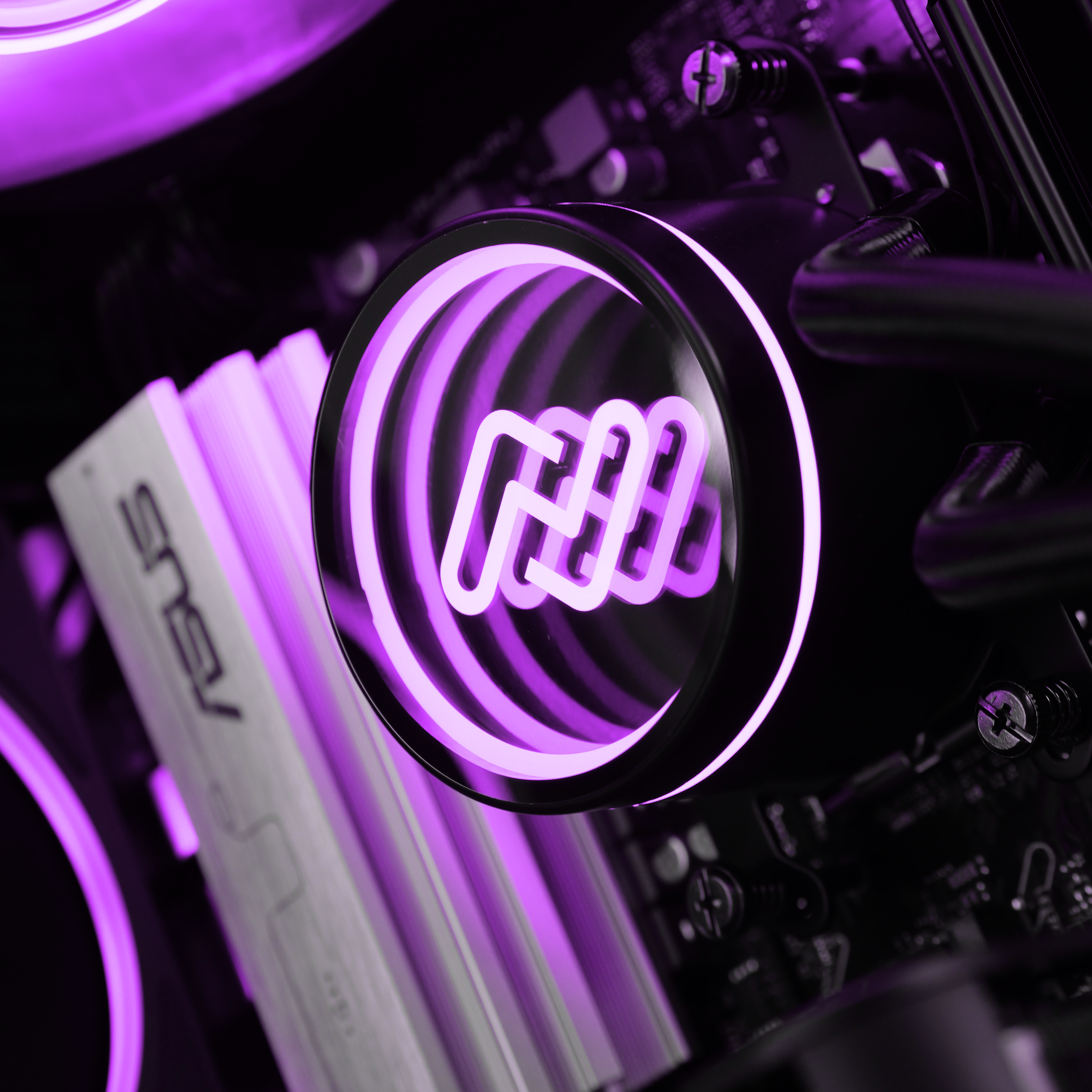 ASCENDANT: RYZEN 7 7700 | RTX 5050