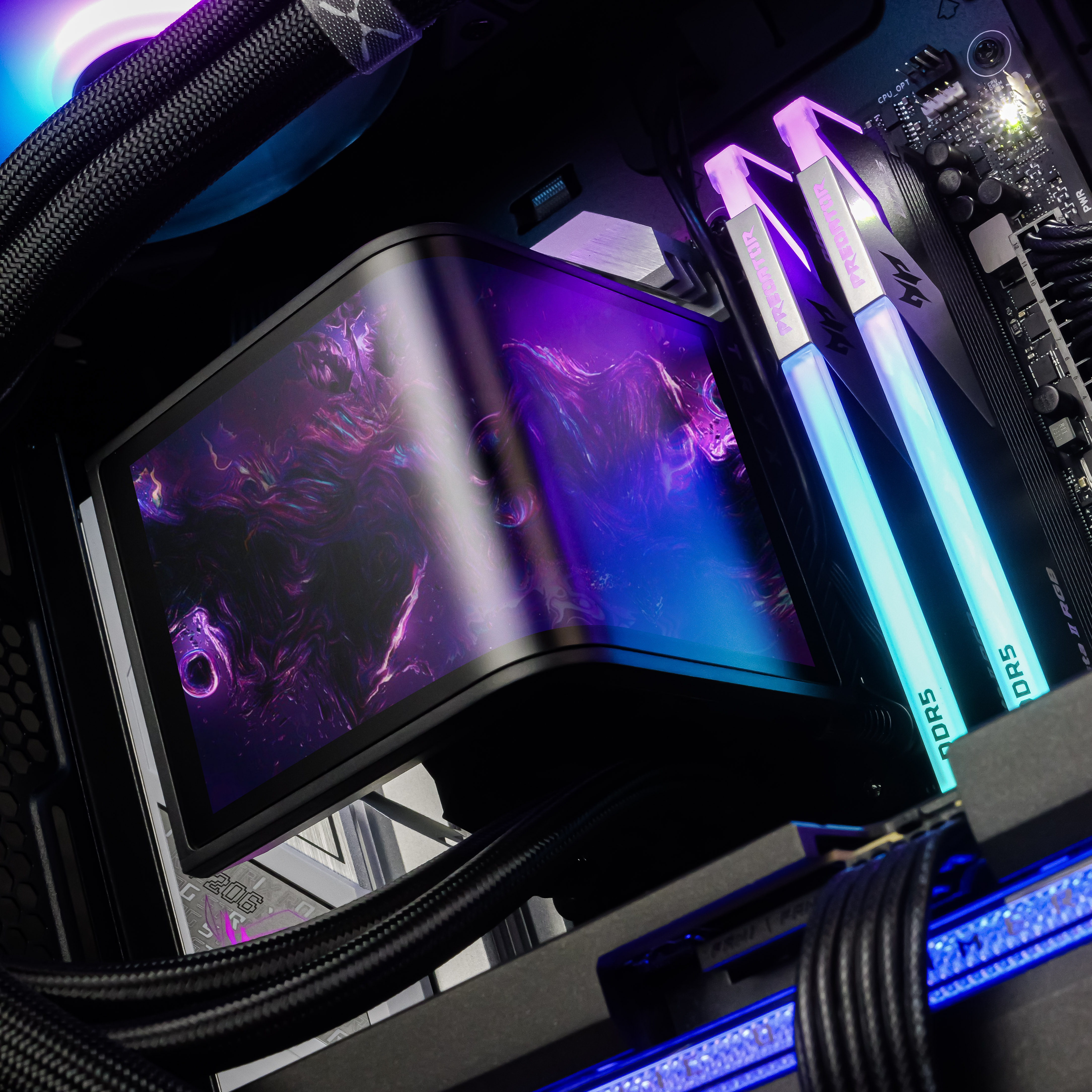 Azure Pulse: RYZEN 9 9950X3D | RTX 5090