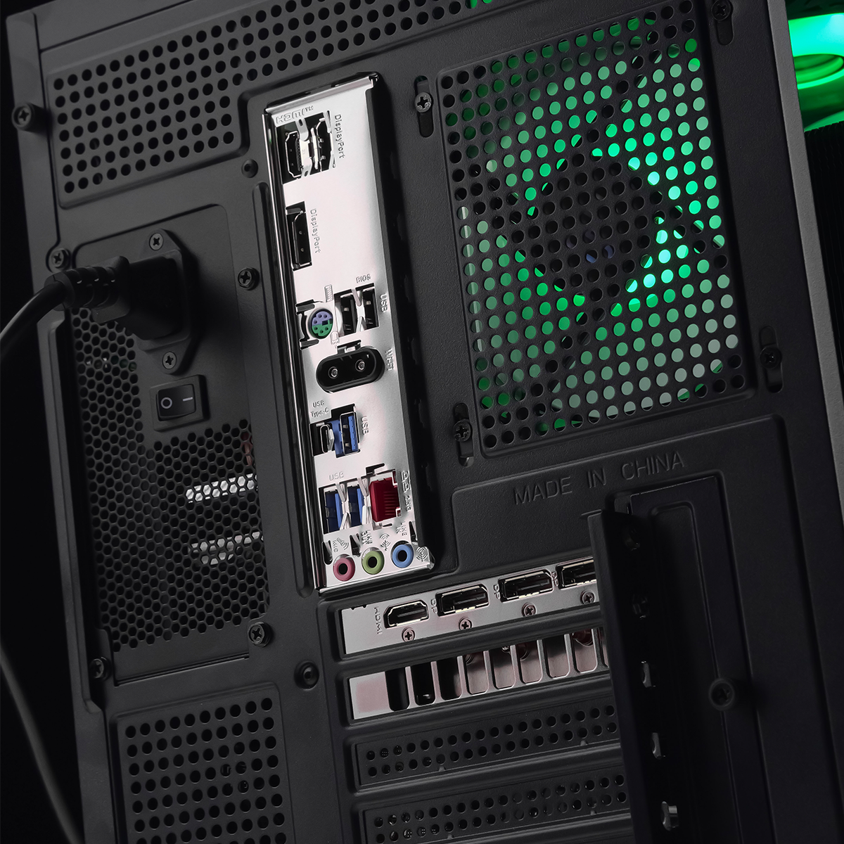 NOVA: RYZEN 5 7500F | RTX 5070