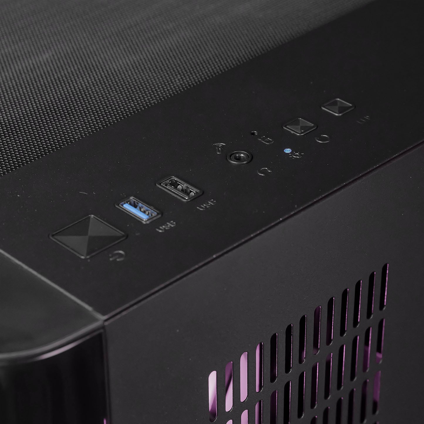 CHIMERA: RYZEN 5 7500F | RTX 5060 Ti