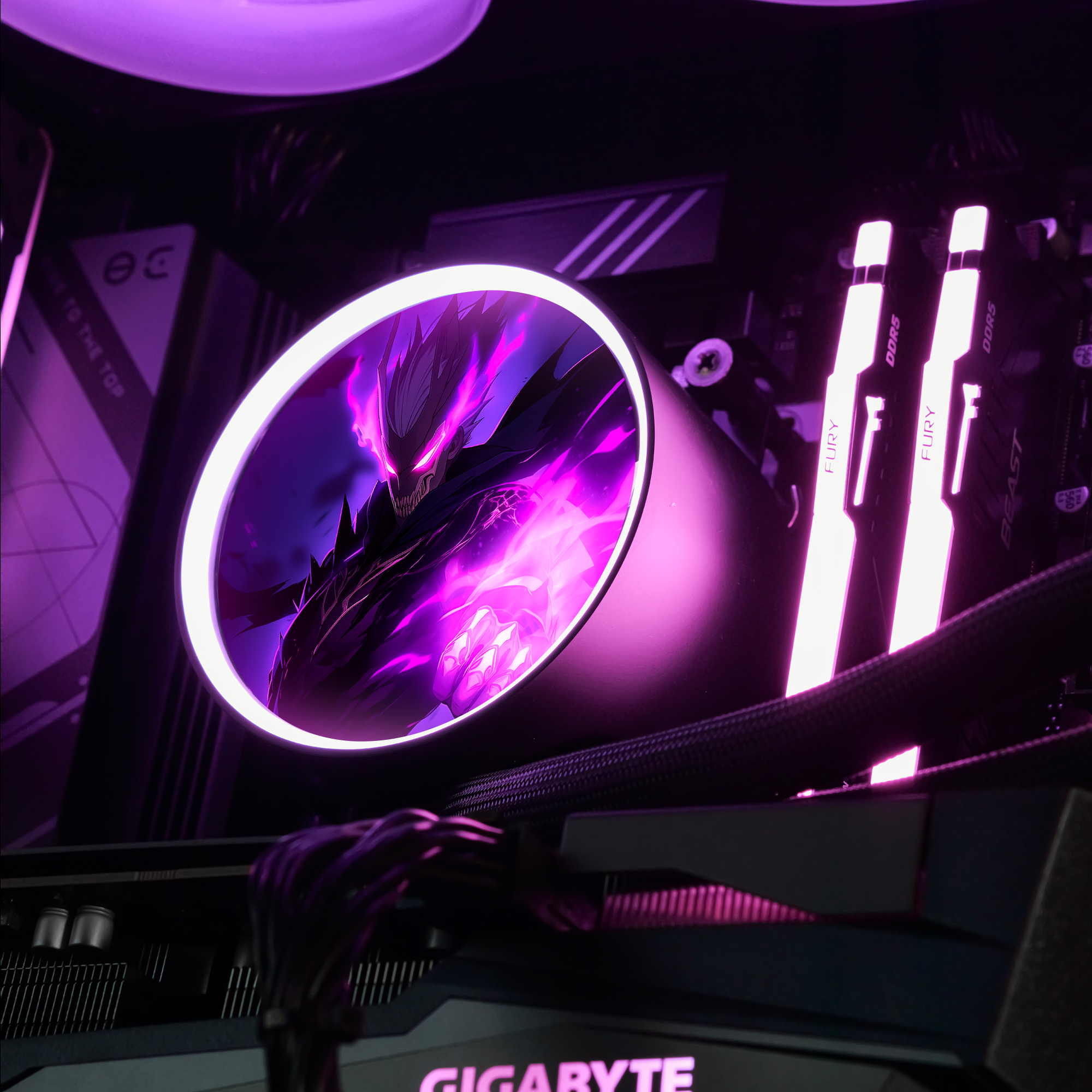 INVICTUS ULTRA V3: RYZEN 7 9800X3D | RX 7600