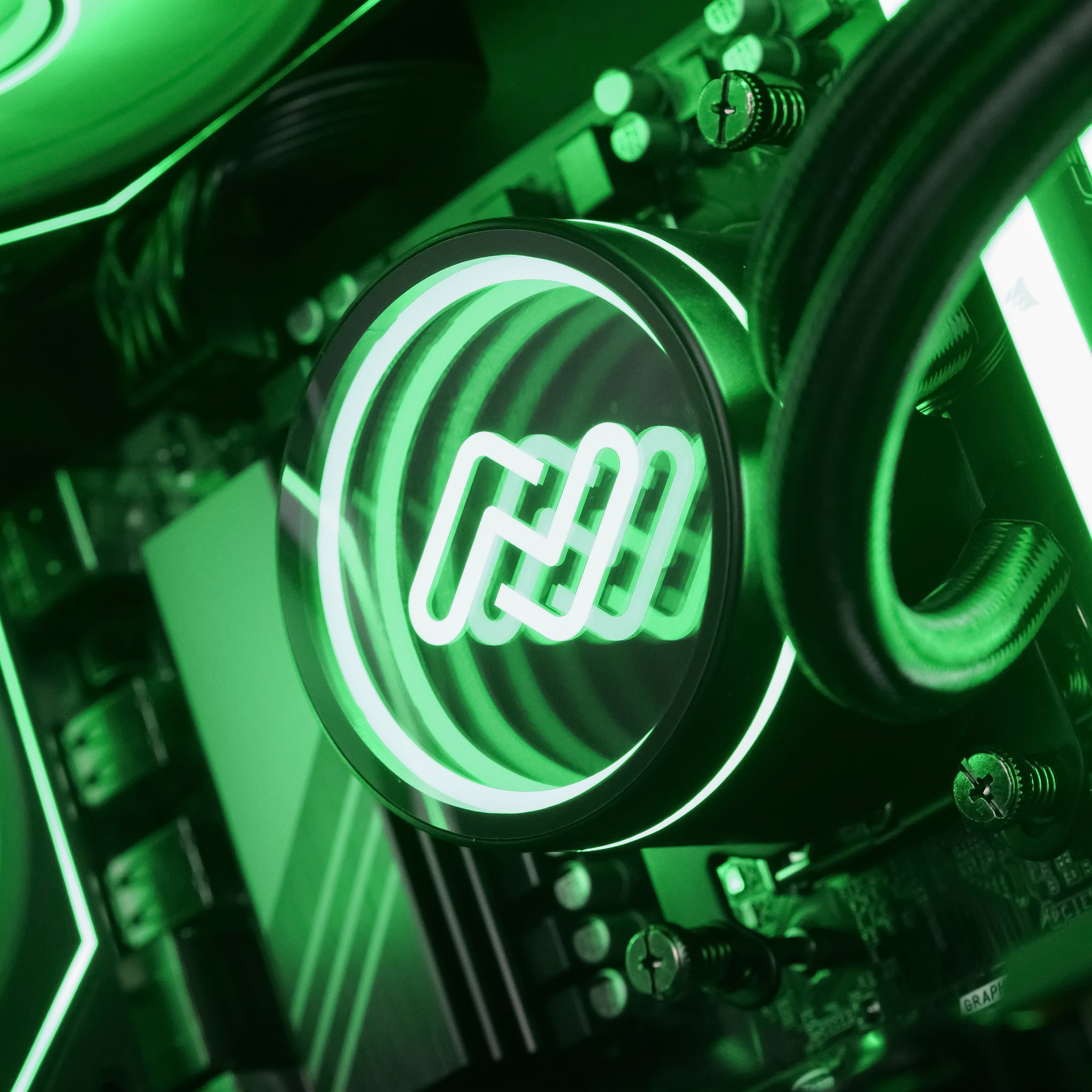 THORN BLADE: RYZEN 7 7800X3D | RX 9070 XT
