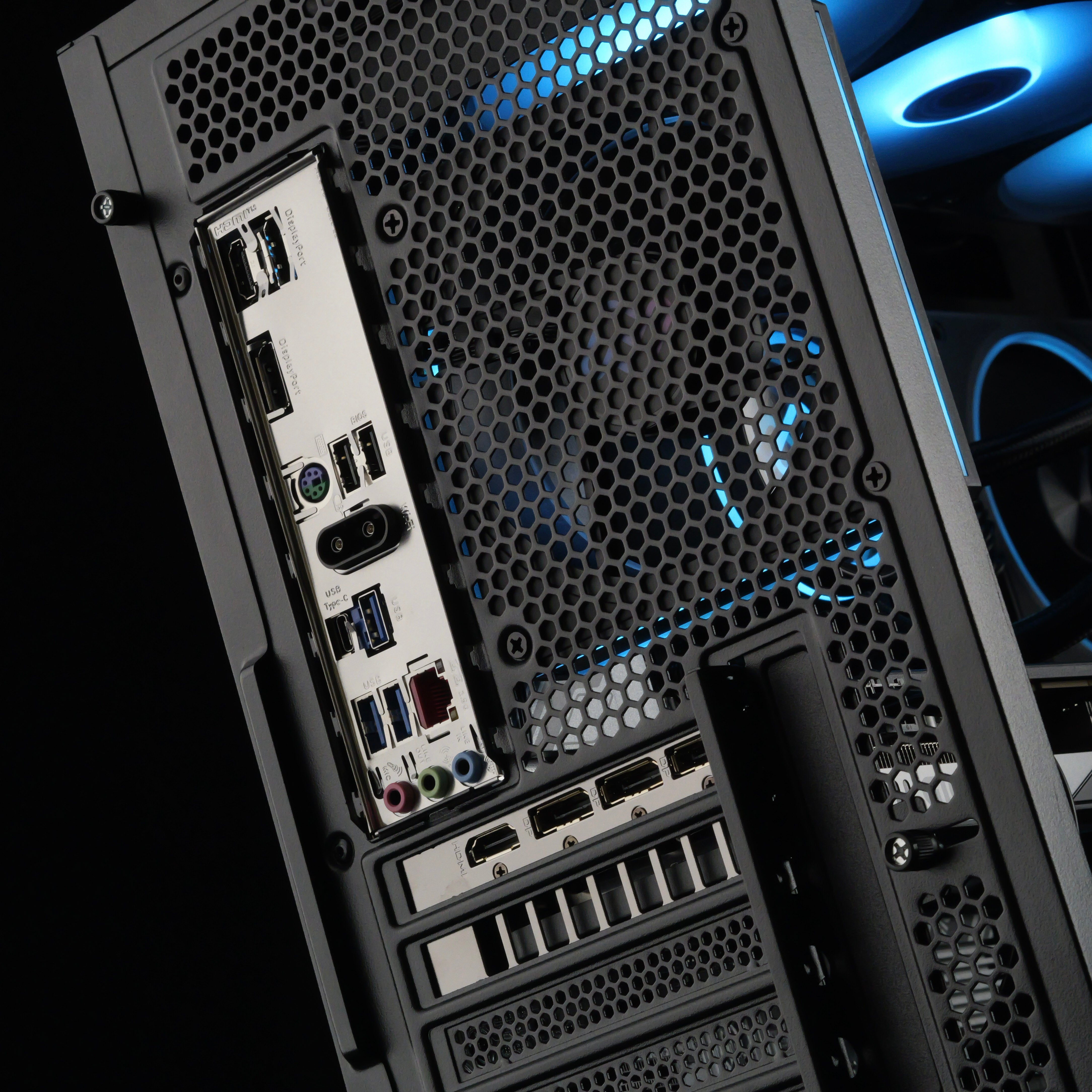 SOLAR PULSE: RYZEN 7 9850X3D | RTX 5060