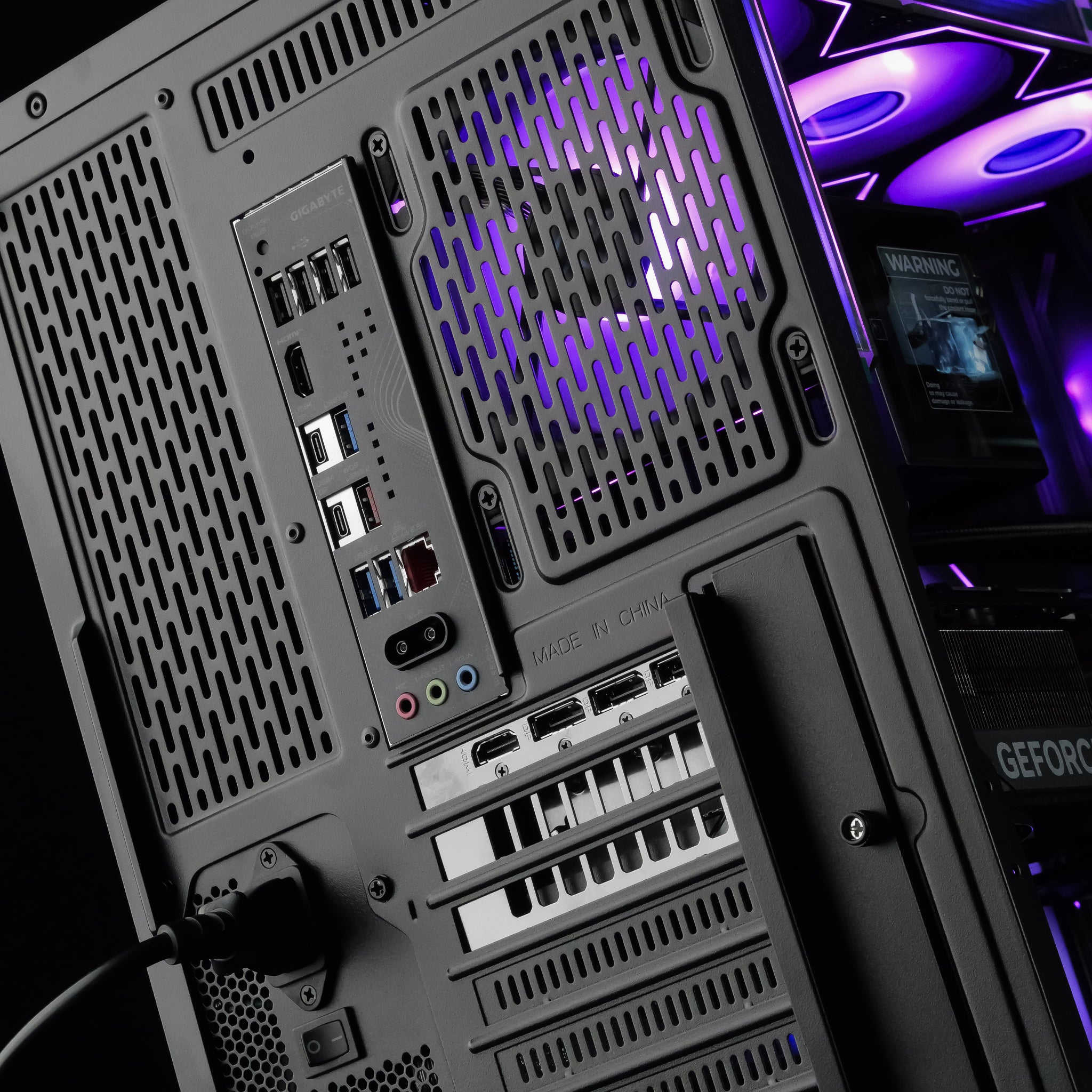LUNAR: RYZEN 7 9850X3D | RTX 5080