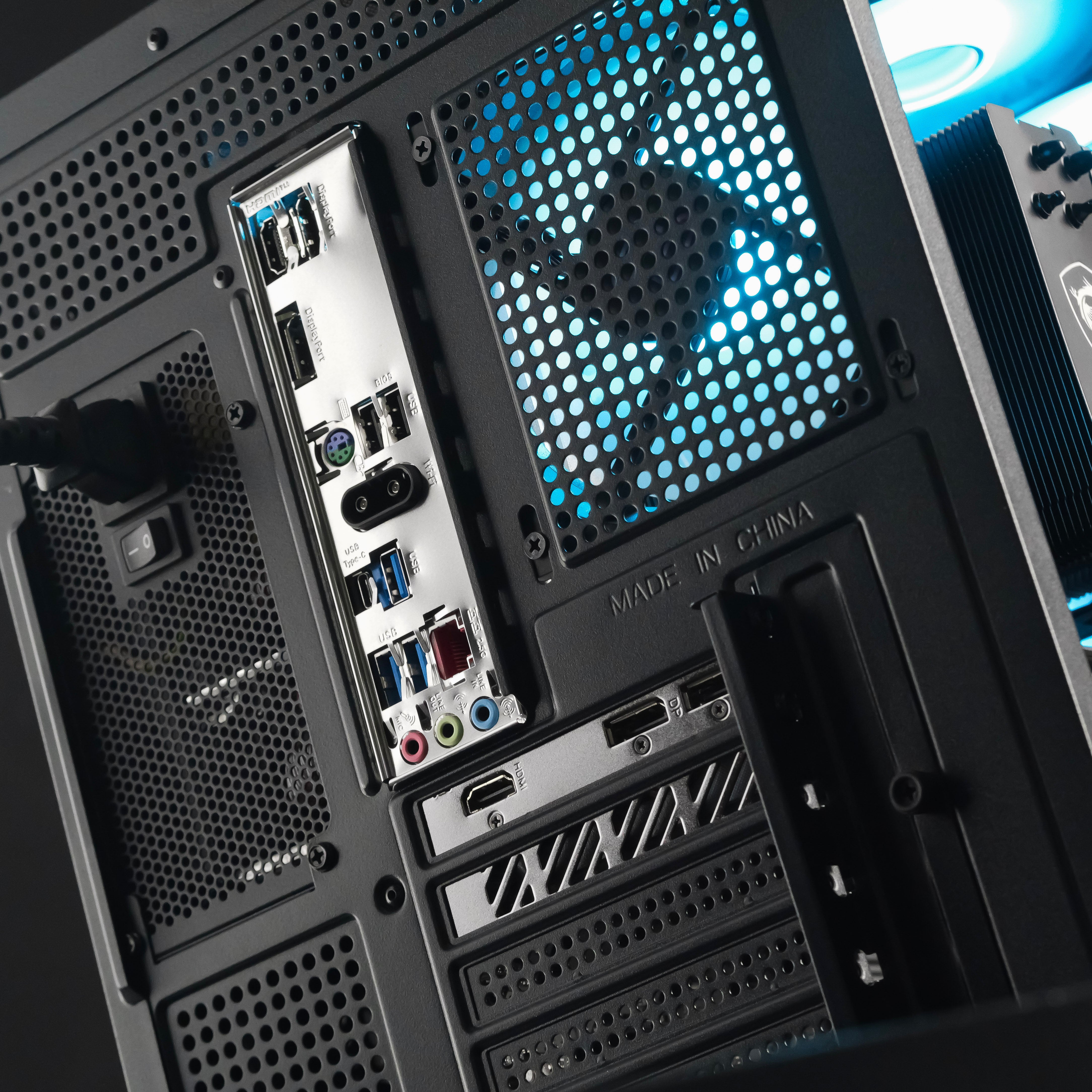 IMPERIAL CORE: RYZEN 5 7500F | RX 9060 XT