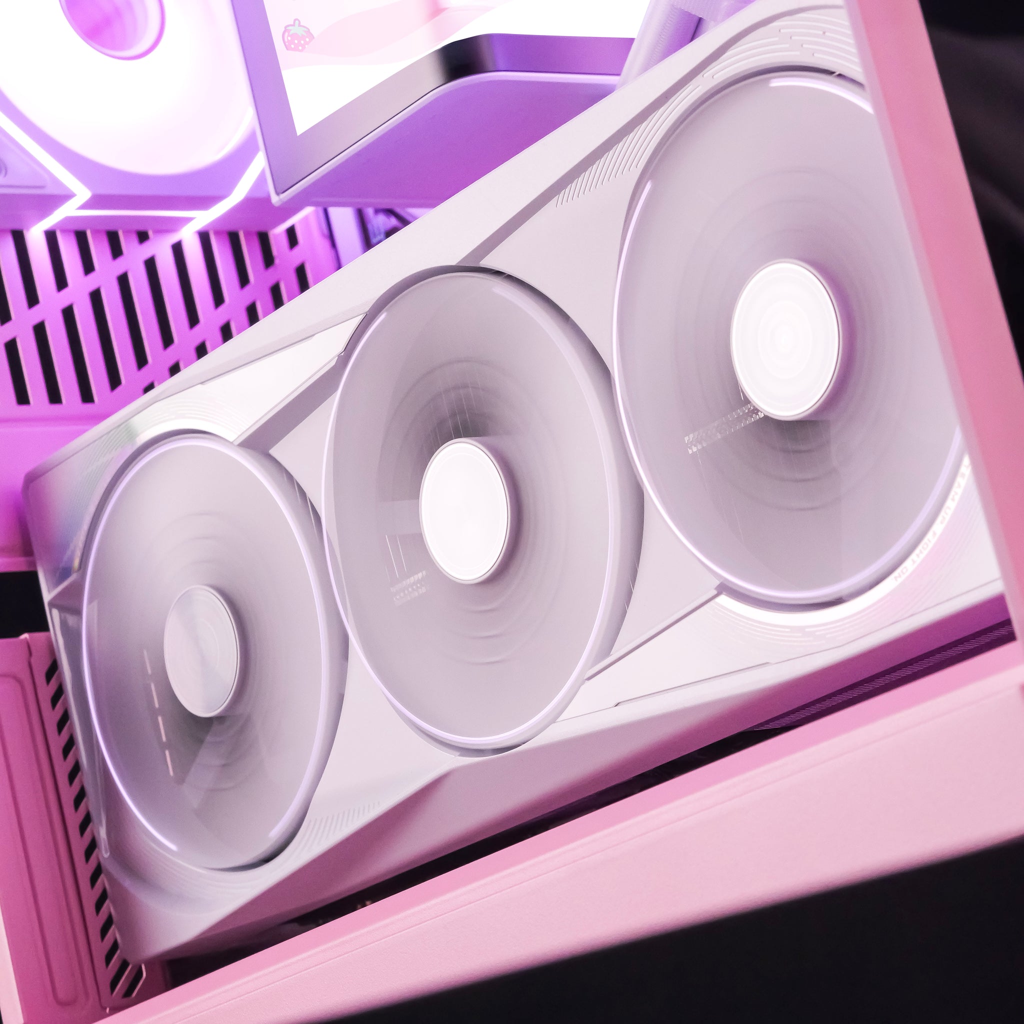 GALAXY BERRY: RYZEN 7 9850X3D | RTX 5080