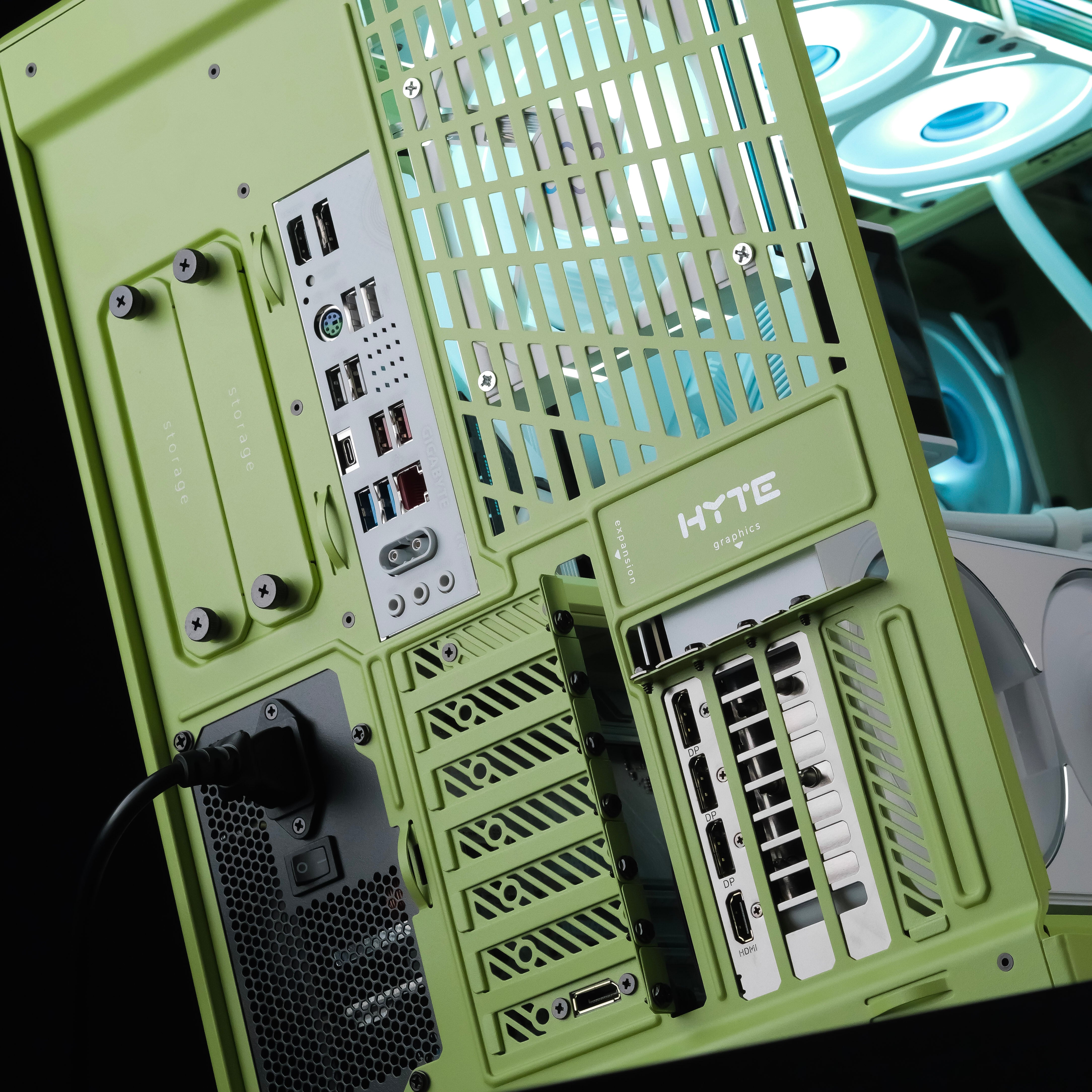 MATCHA PLANET: RYZEN 7 7800X3D | RTX 5080