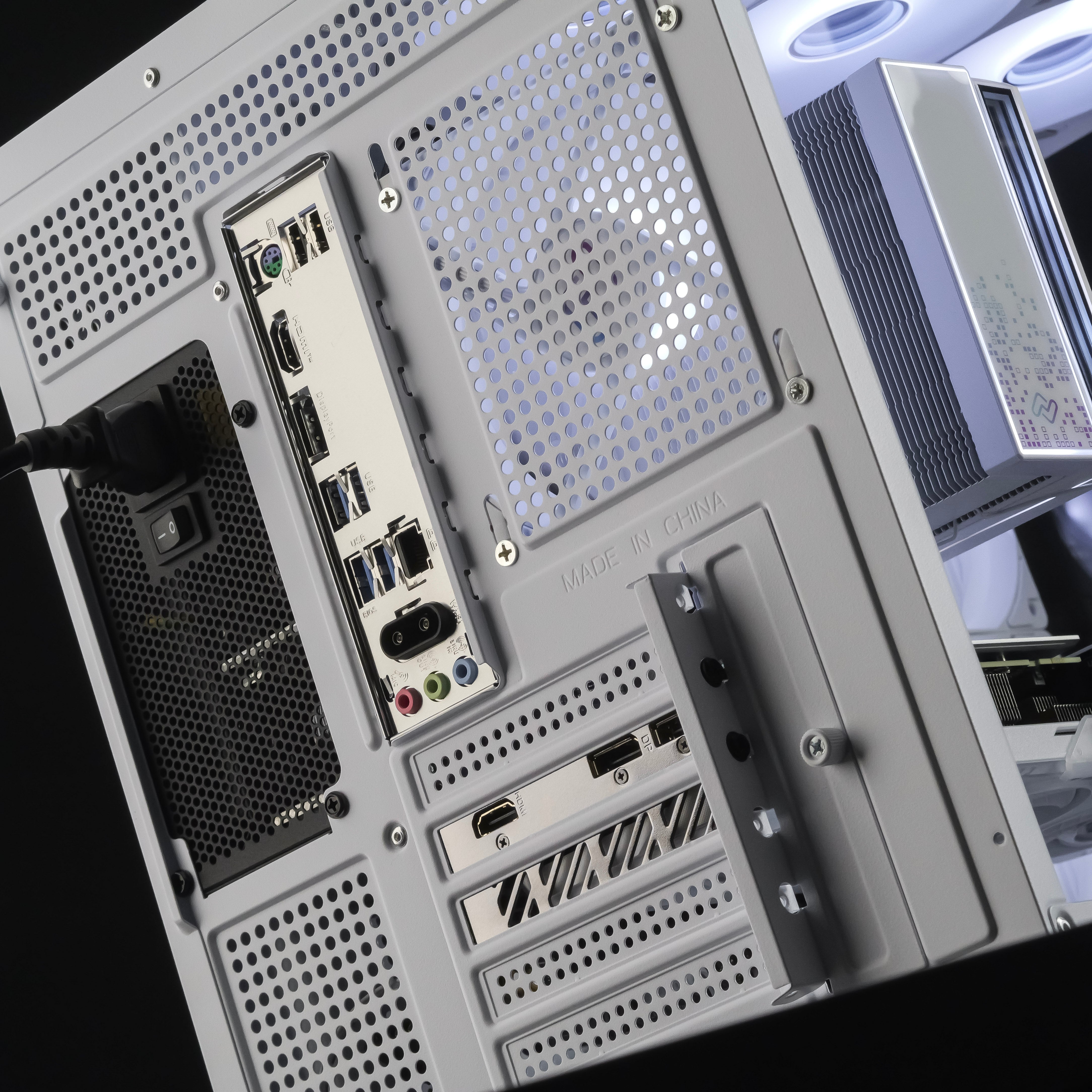 ARCANE PRO: RYZEN 5 5600 | RX 9060 XT