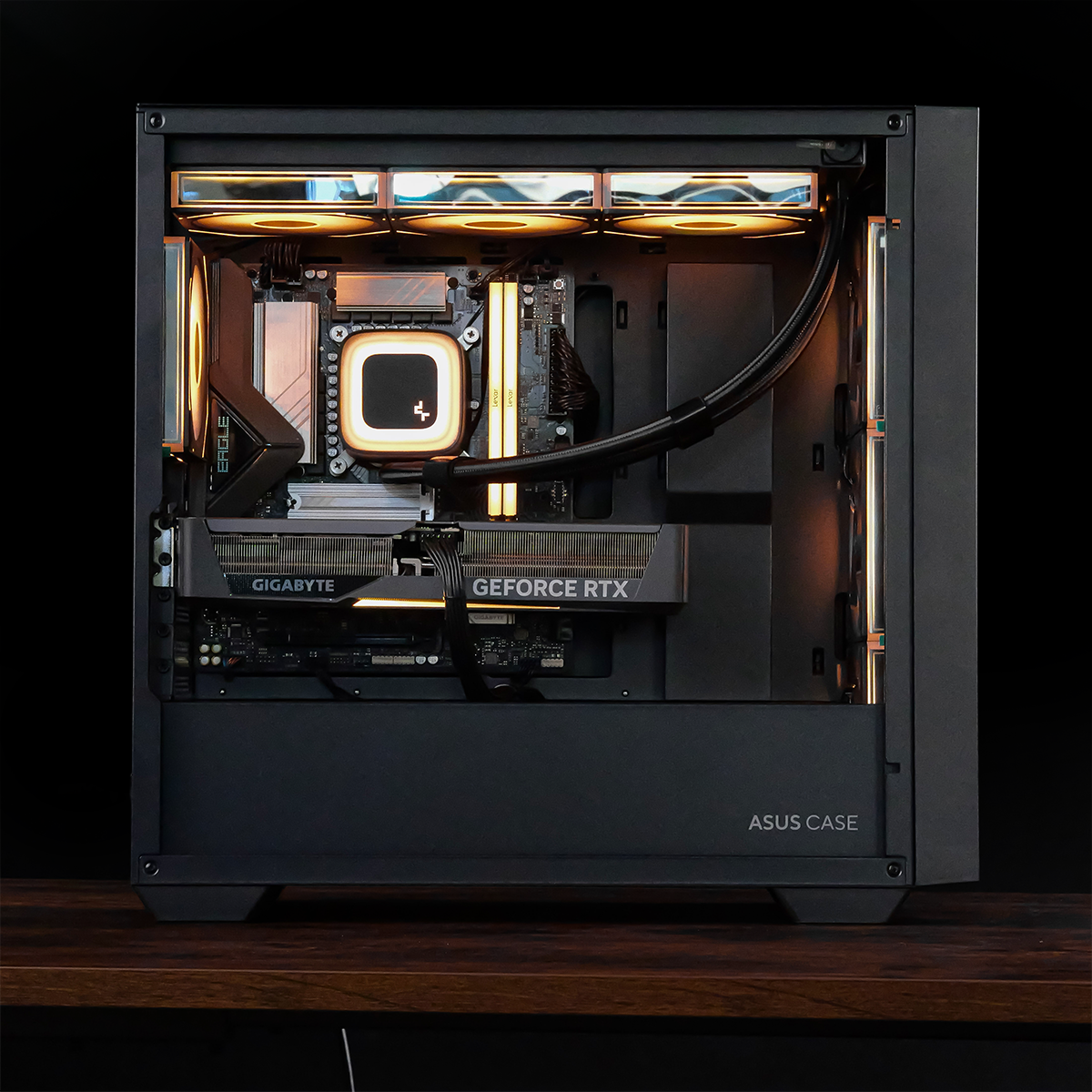 DUSK: Intel Core Ultra 7 270K | RTX 5070