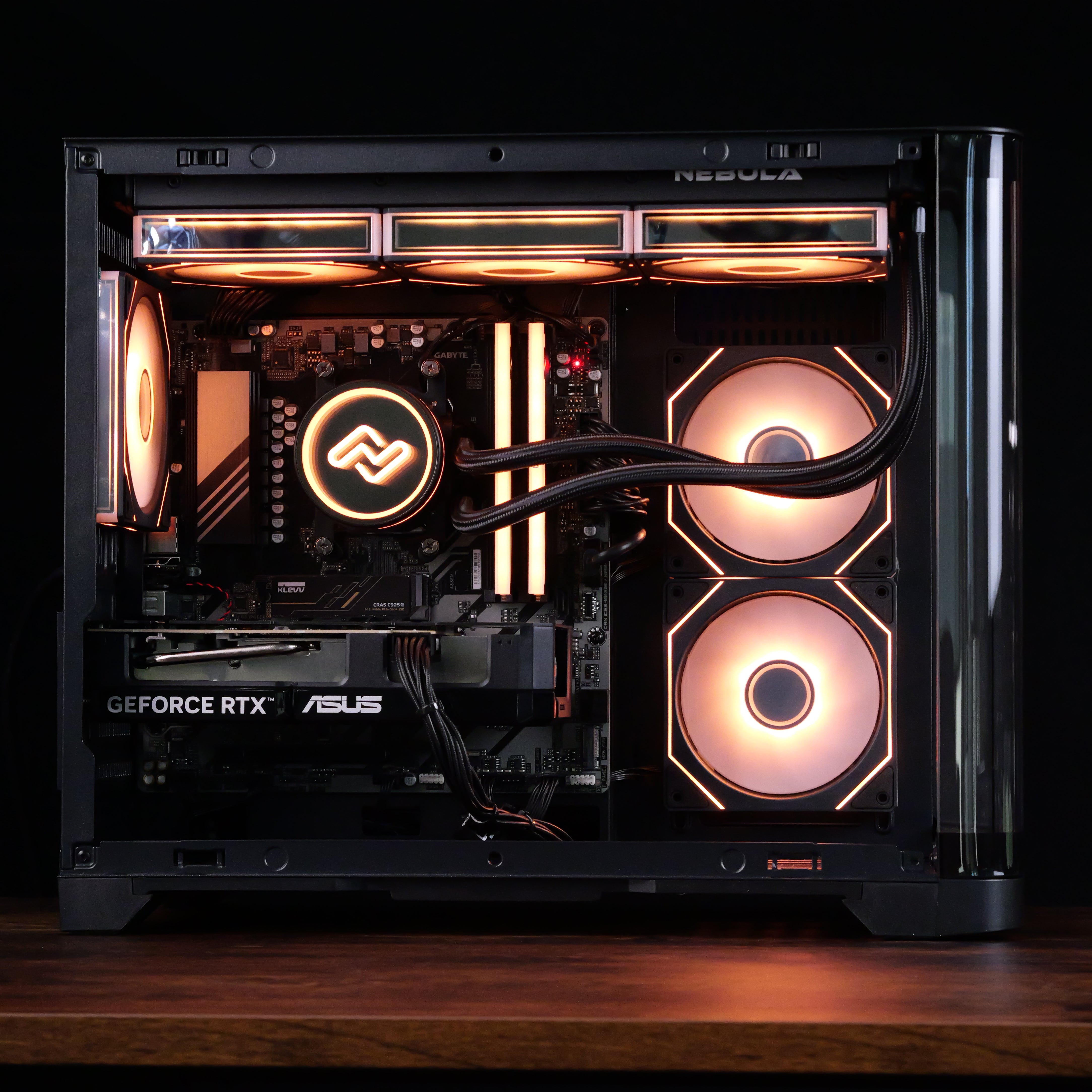 AUTUMN: RYZEN 7 7700 | RTX 5060 Ti