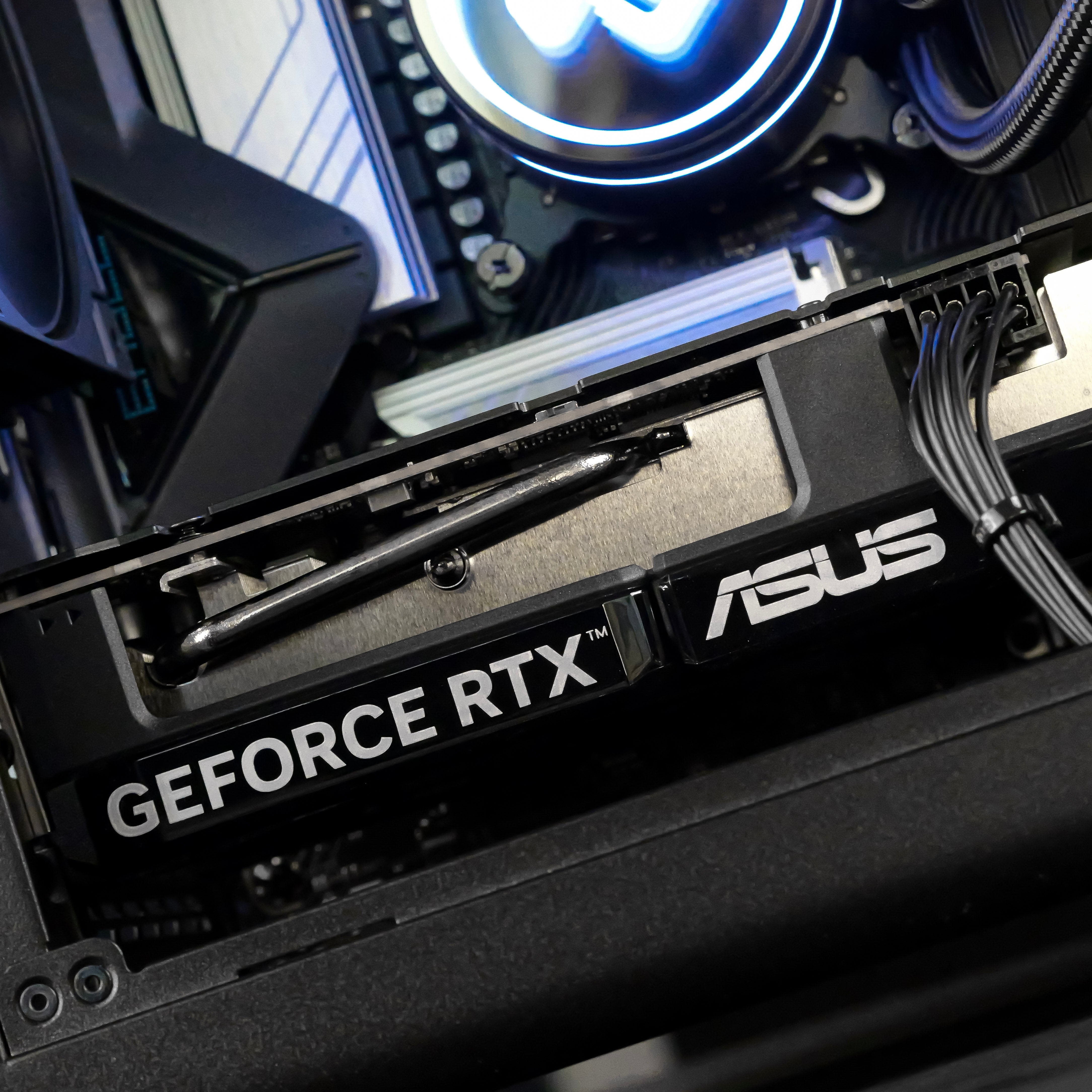 CORE LITE: Ultra 7 270K Plus | RTX 5060 Ti