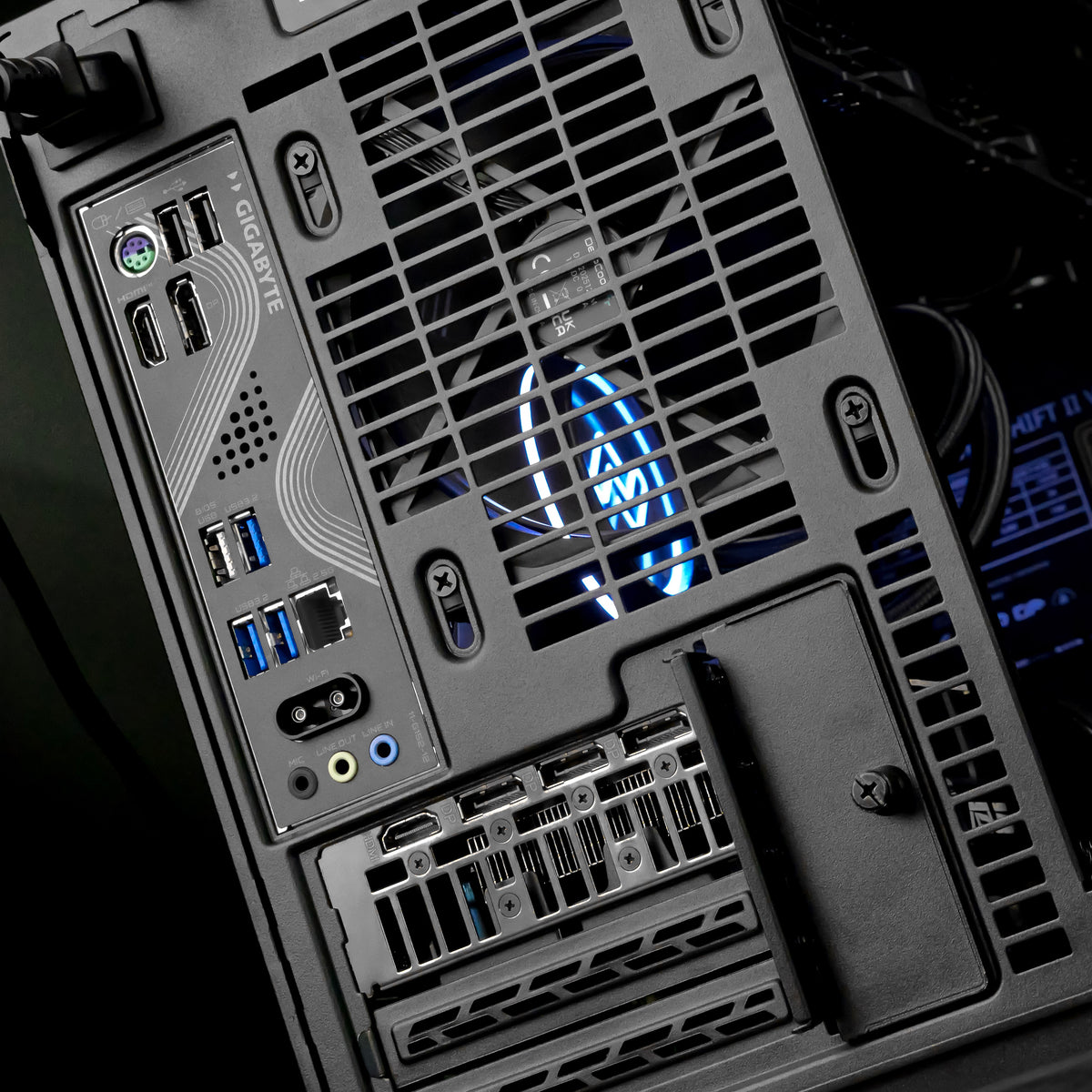 CORE LITE: Ultra 7 270K Plus | RTX 5060 Ti - 16GB