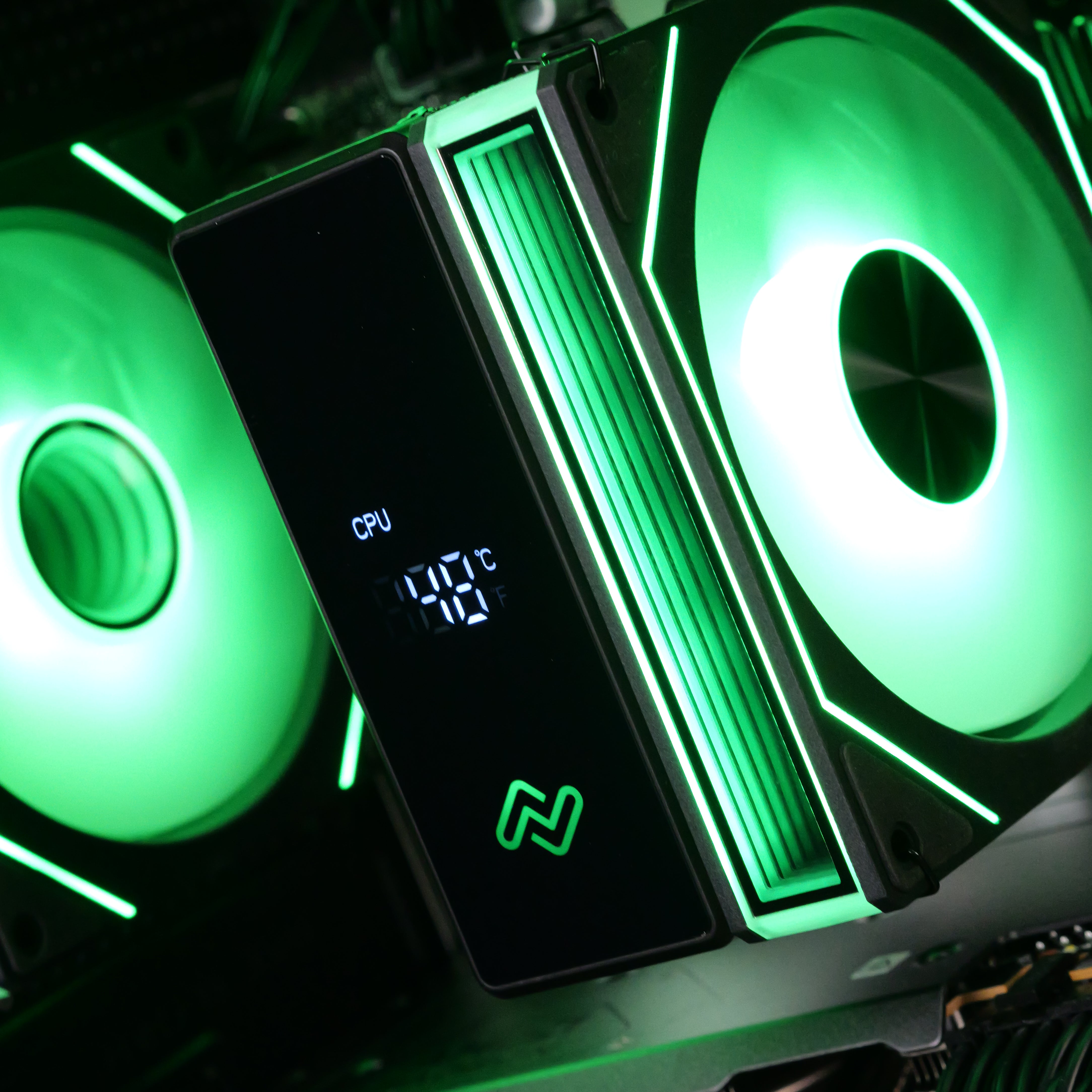 VIPER: RYZEN 5 7500F | RX 9070 GRE