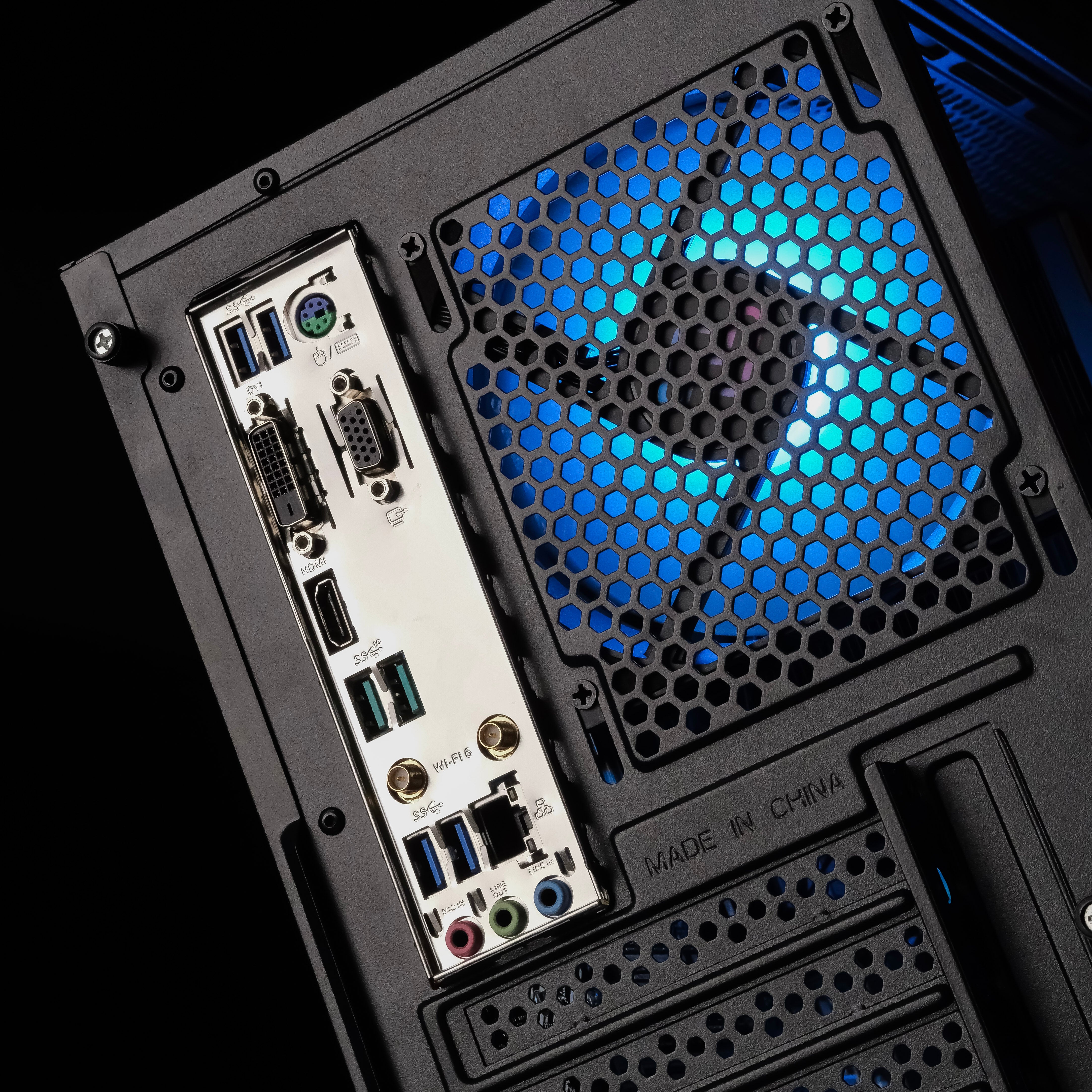 DARK REIGN: RYZEN 5 5600GT | 16GB RAM