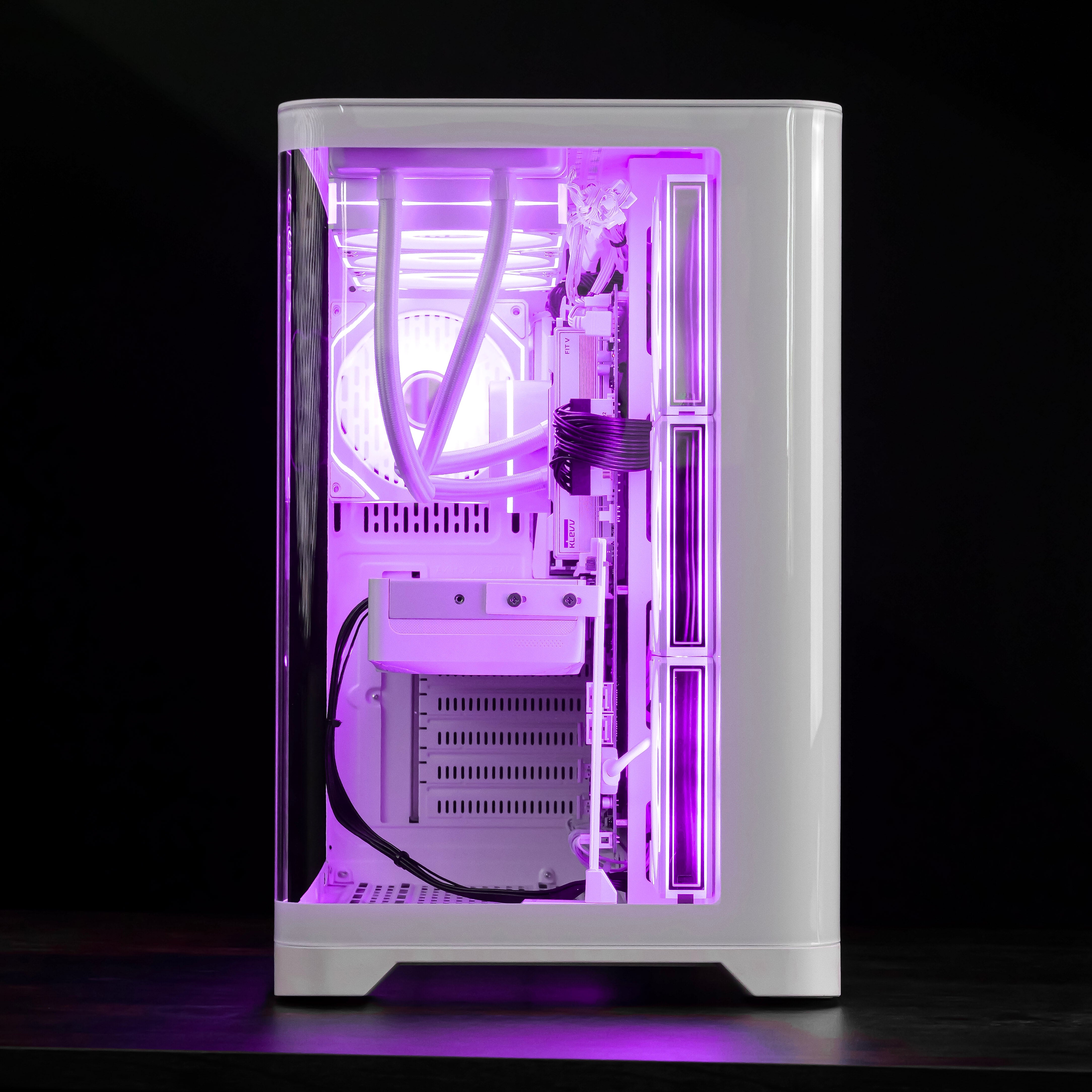 ASTERIA: RYZEN 7 7800X3D | RTX 5070 Ti