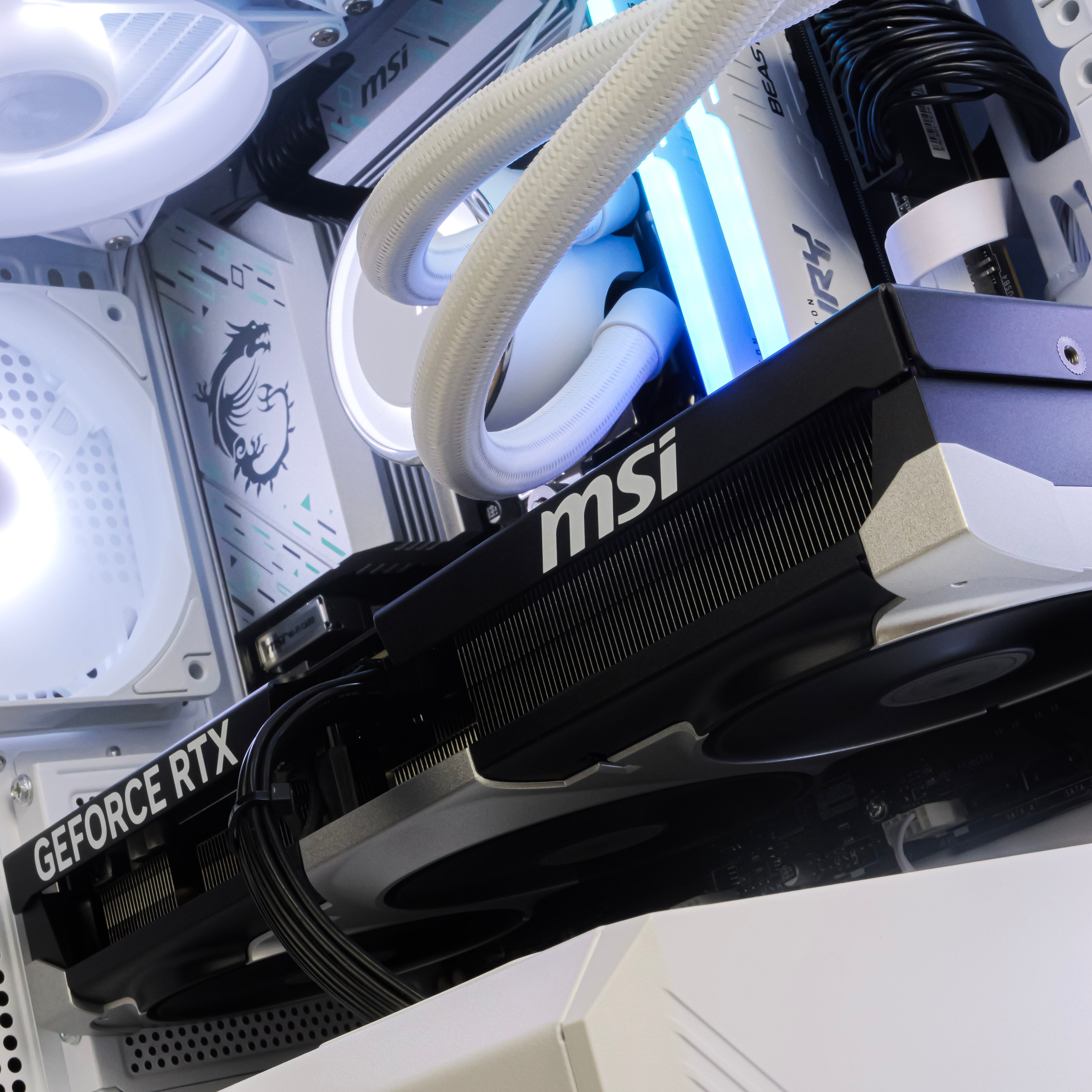 PHANTOM SIEGE: Ryzen 7500F | RTX 5070 Ti
