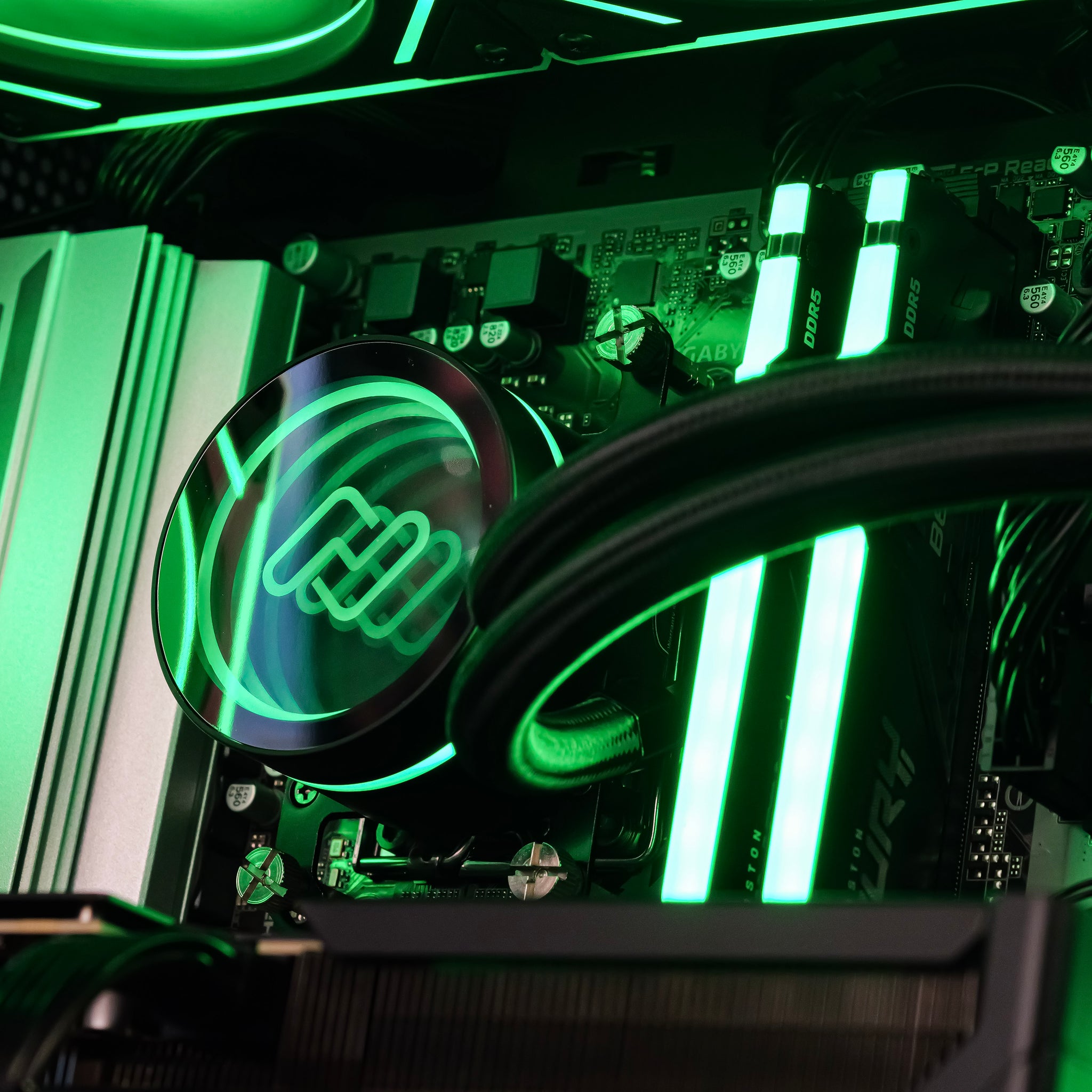 VANDAL ELITE: RYZEN 5 7500F | RTX 5070 Ti