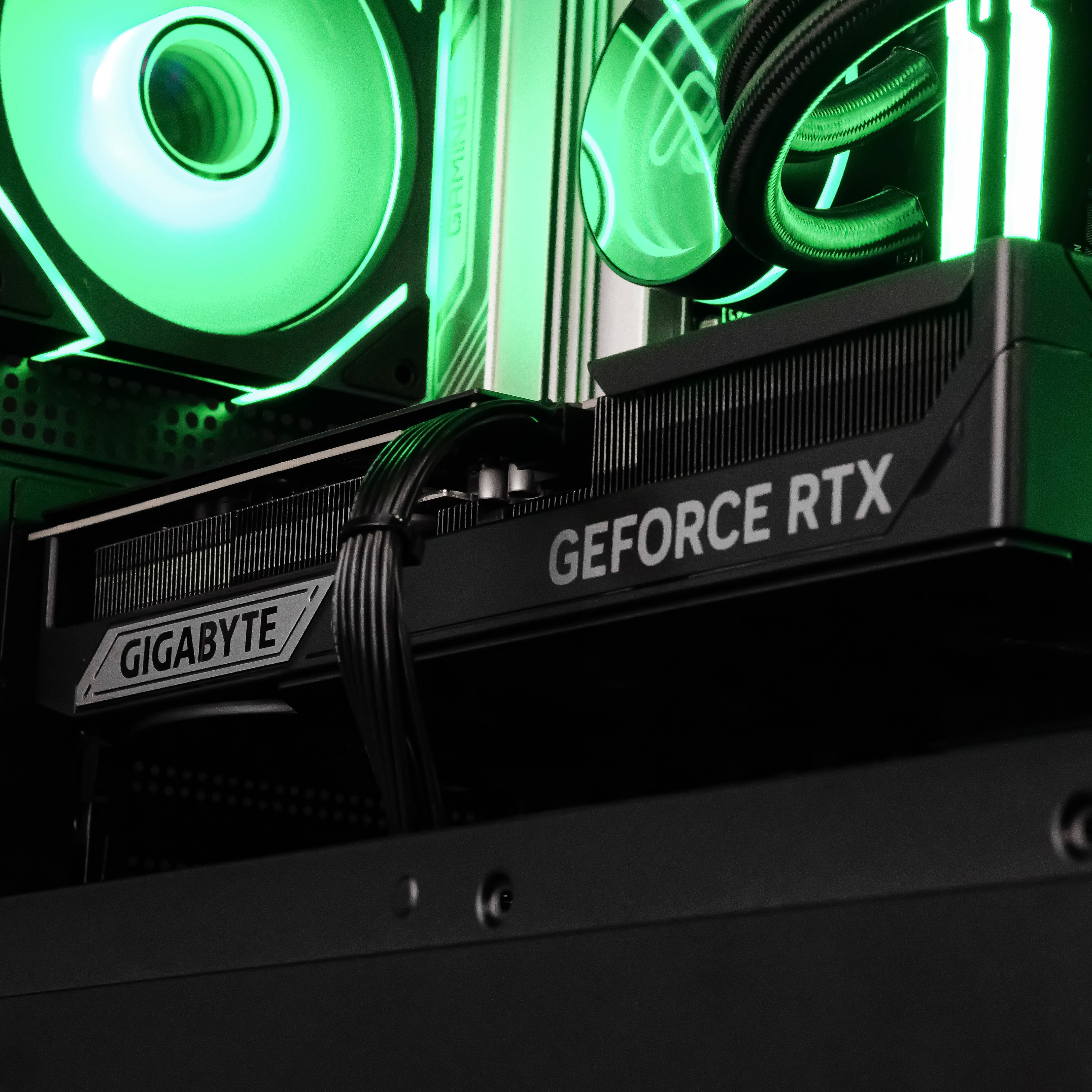VANDAL ELITE: RYZEN 5 7500F | RTX 5070 Ti