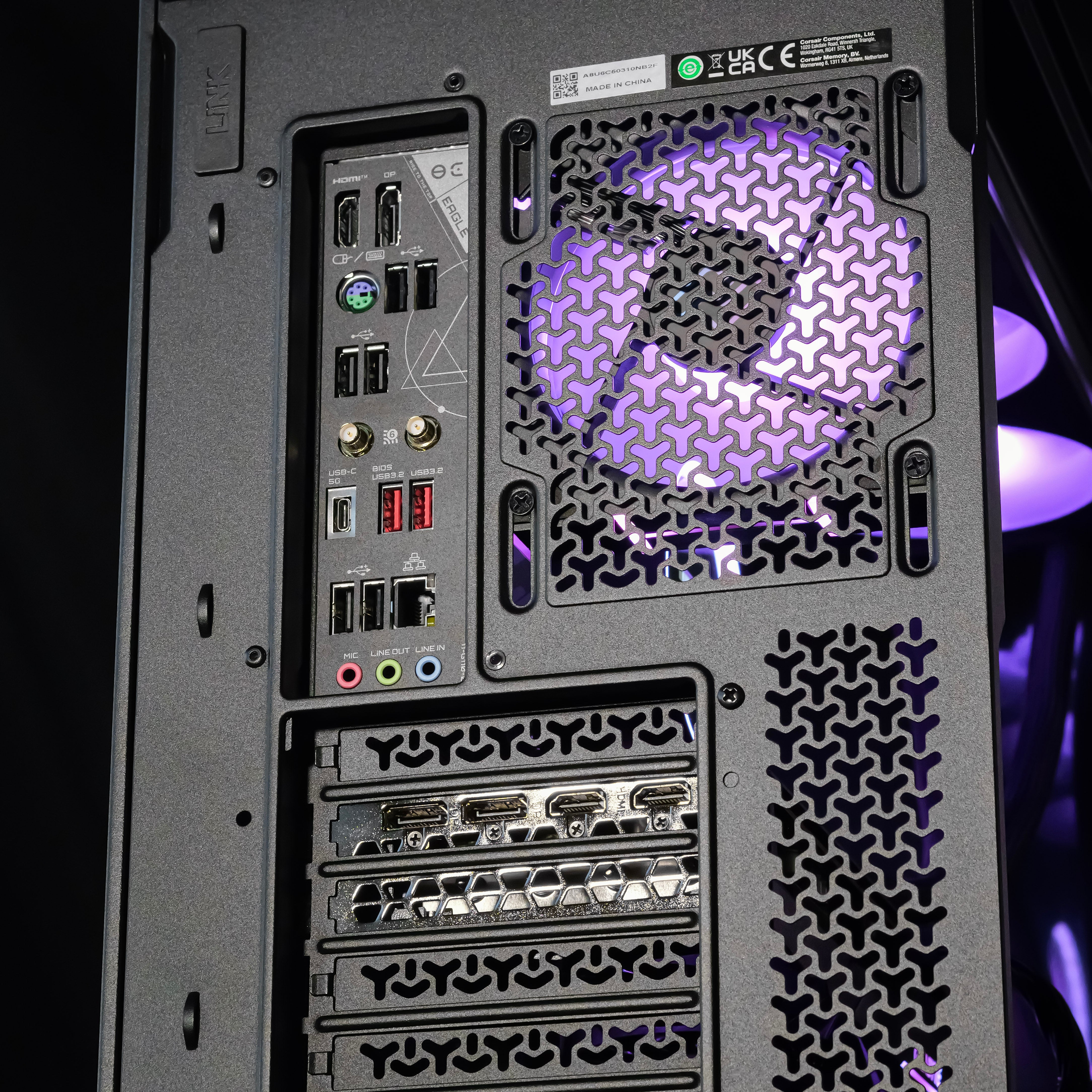 INVICTUS ULTRA V3: RYZEN 7 9800X3D | RX 7600
