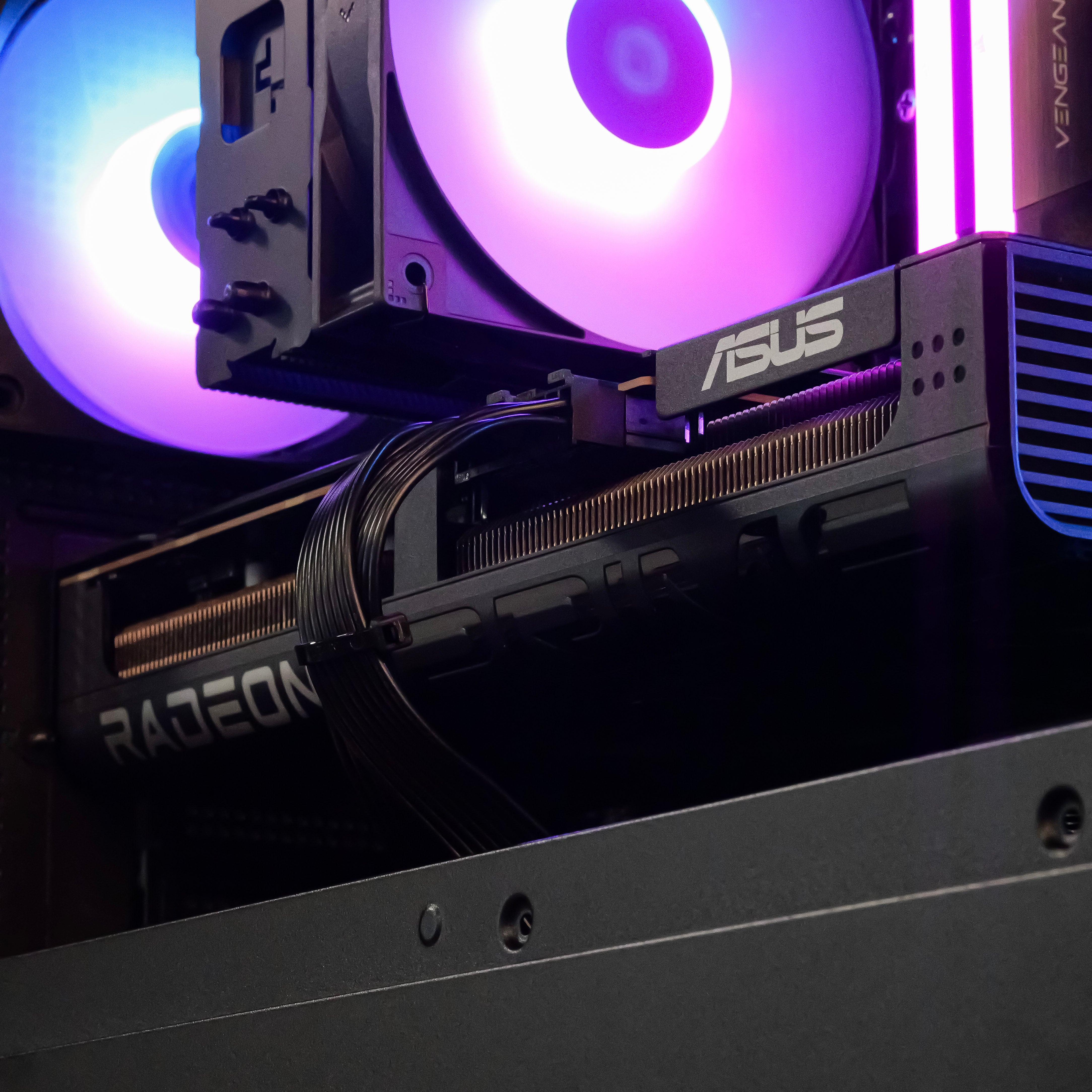 VENTA PRIME: RYZEN 5 7500F | RX 9070