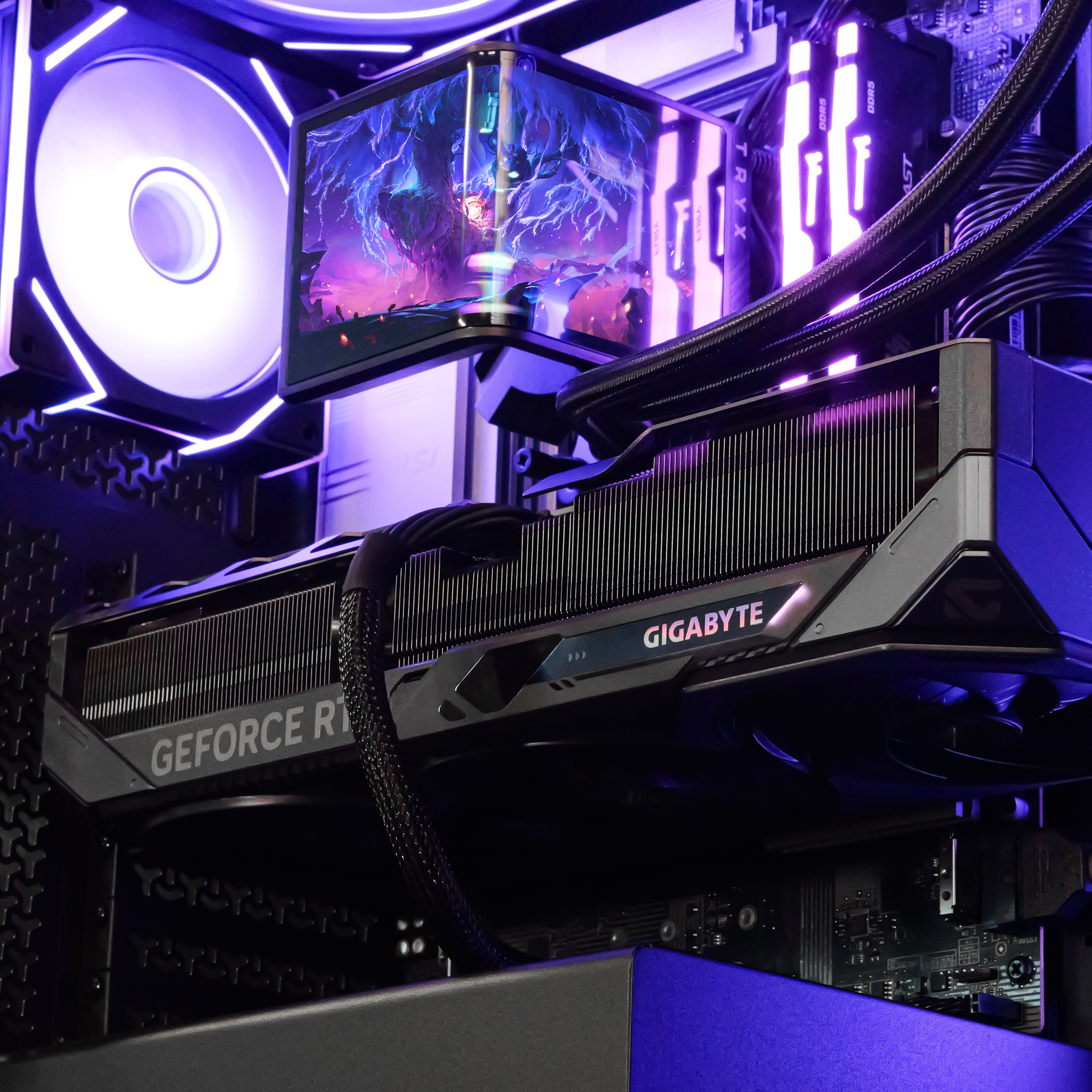 PHANTOM SURGE MAX: RYZEN 9 9950X3D | RTX 5080