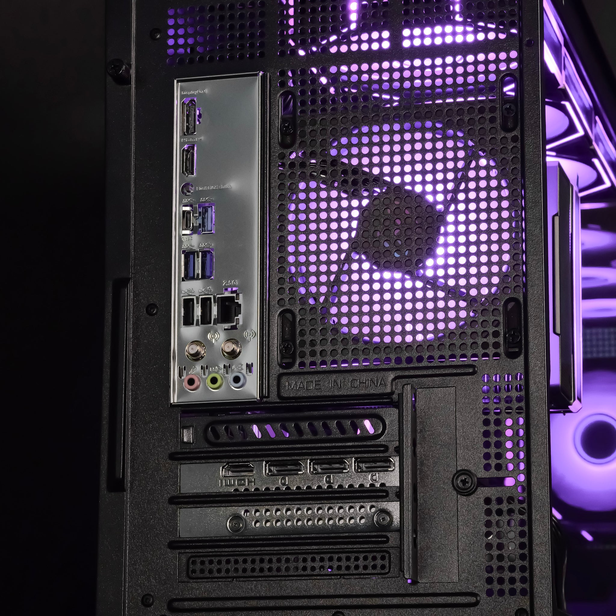 INFERNIX: RYZEN 5 7500F | RTX 5060