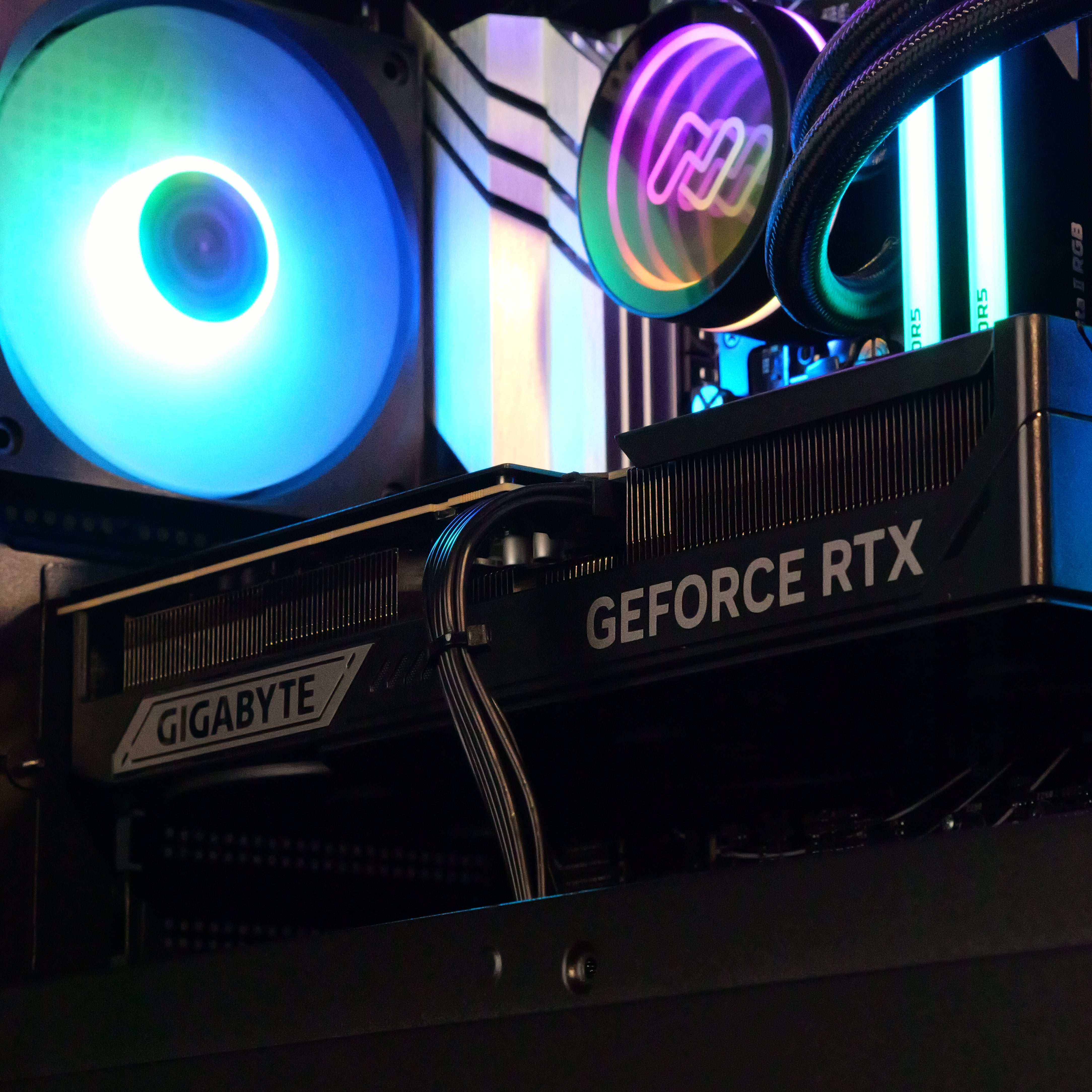 WYVERN LVL 8 MAX: RYZEN 7 7800X3D | RTX 5070 Ti