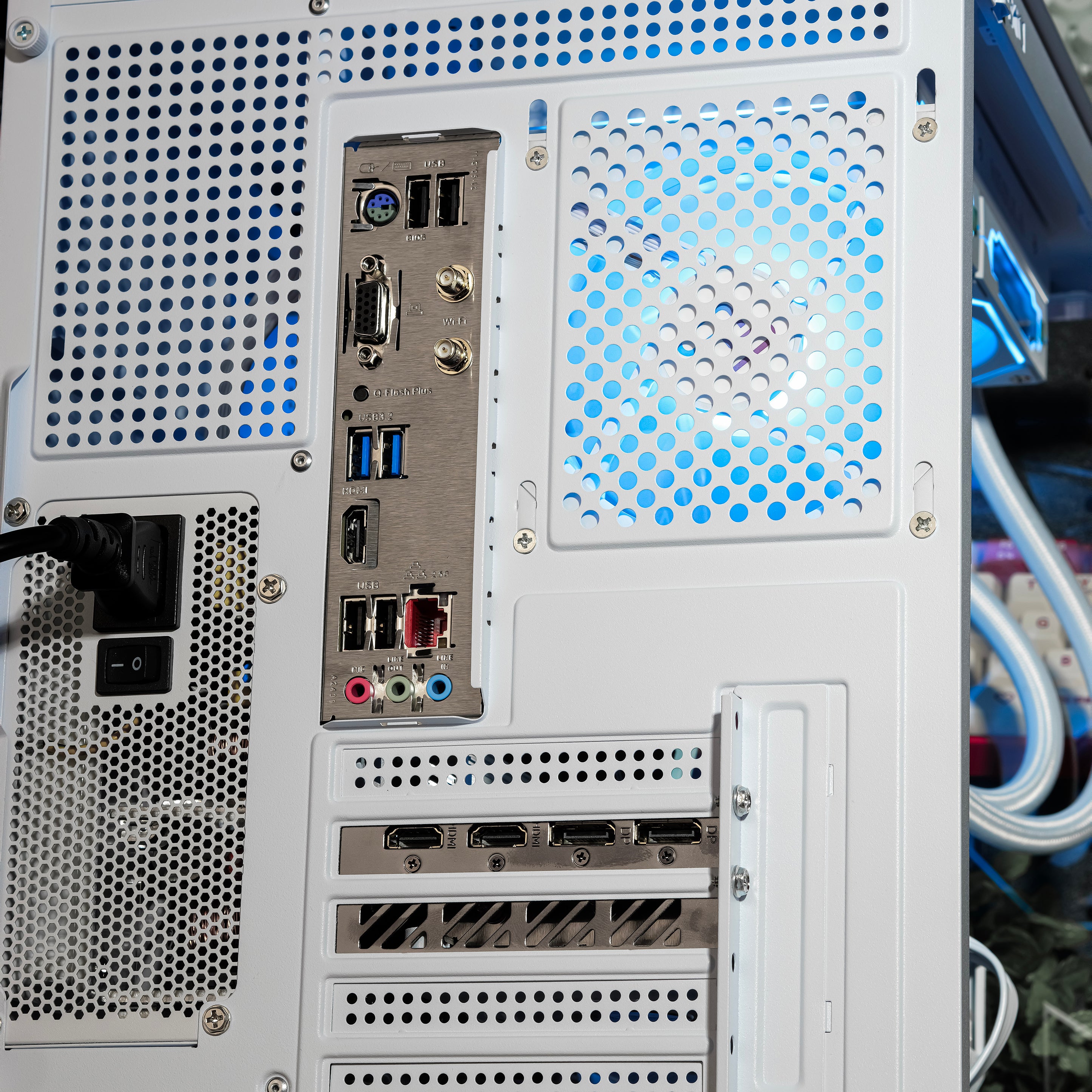 GLACIER ELITE: RYZEN 5 7500F | RTX 4060 Ti