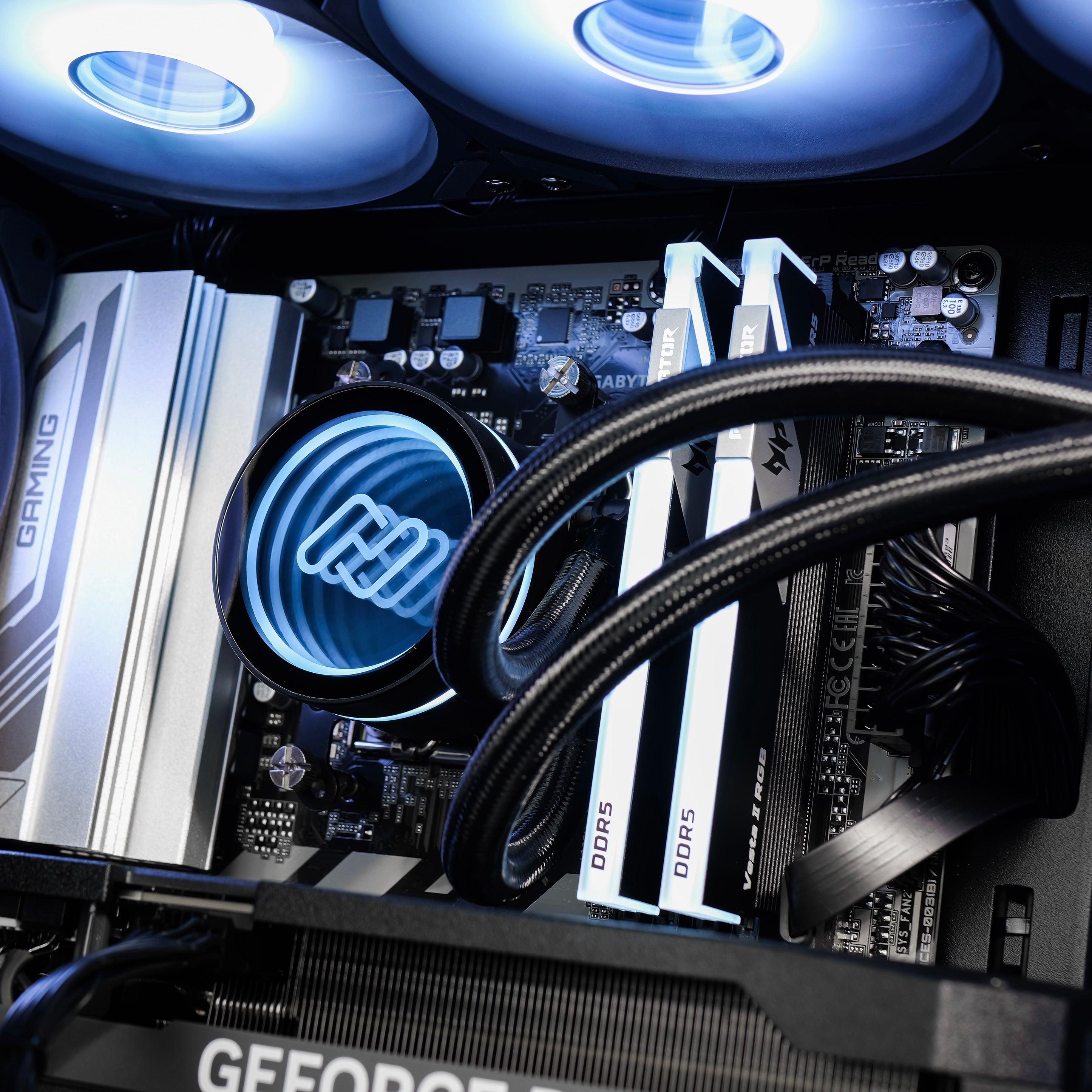 ZEPHYRUS: RYZEN 7 7800X3D | RTX 5080