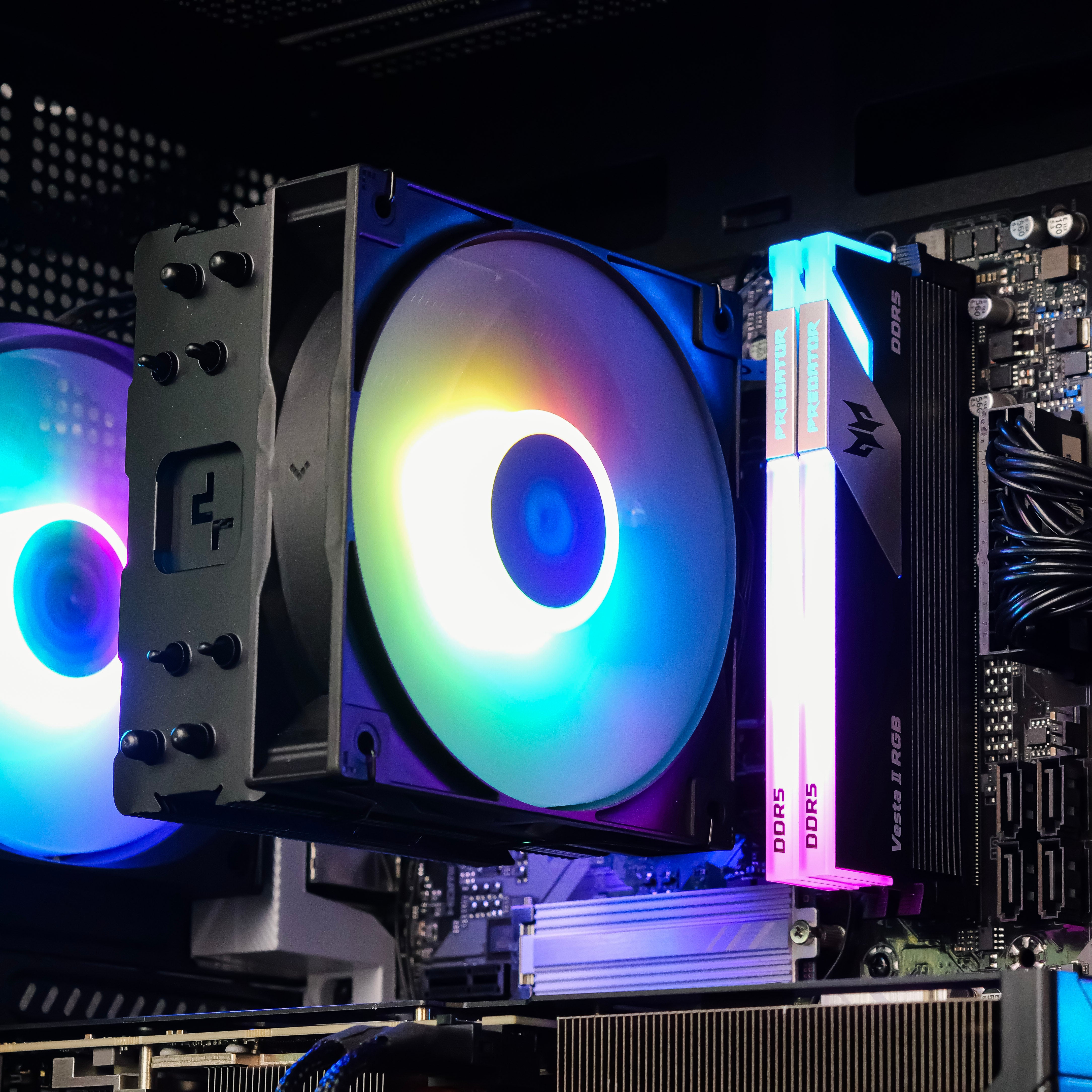 VoltForge: RYZEN 5 7500F | RTX 5070