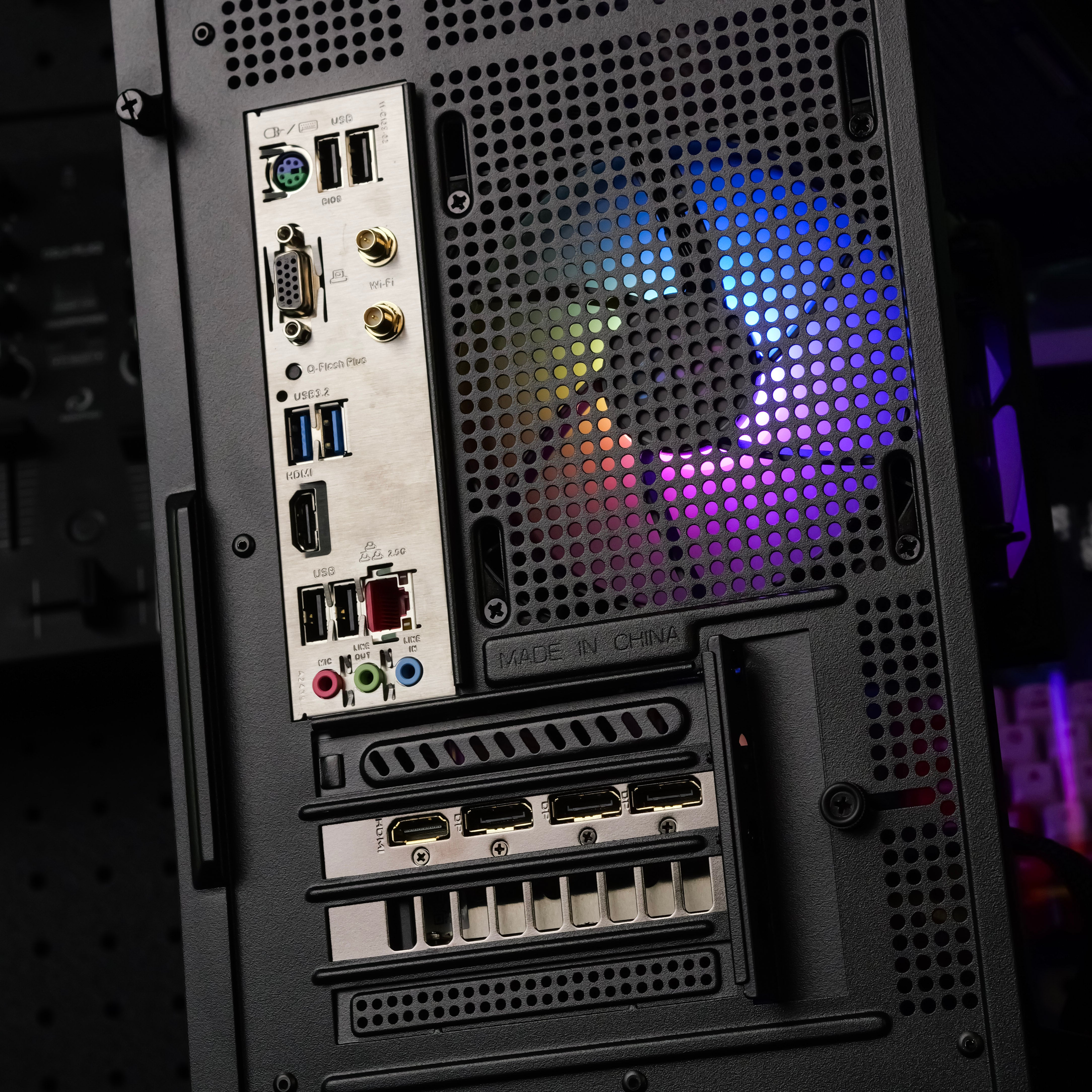VoltForge: RYZEN 5 7500F | RTX 5070