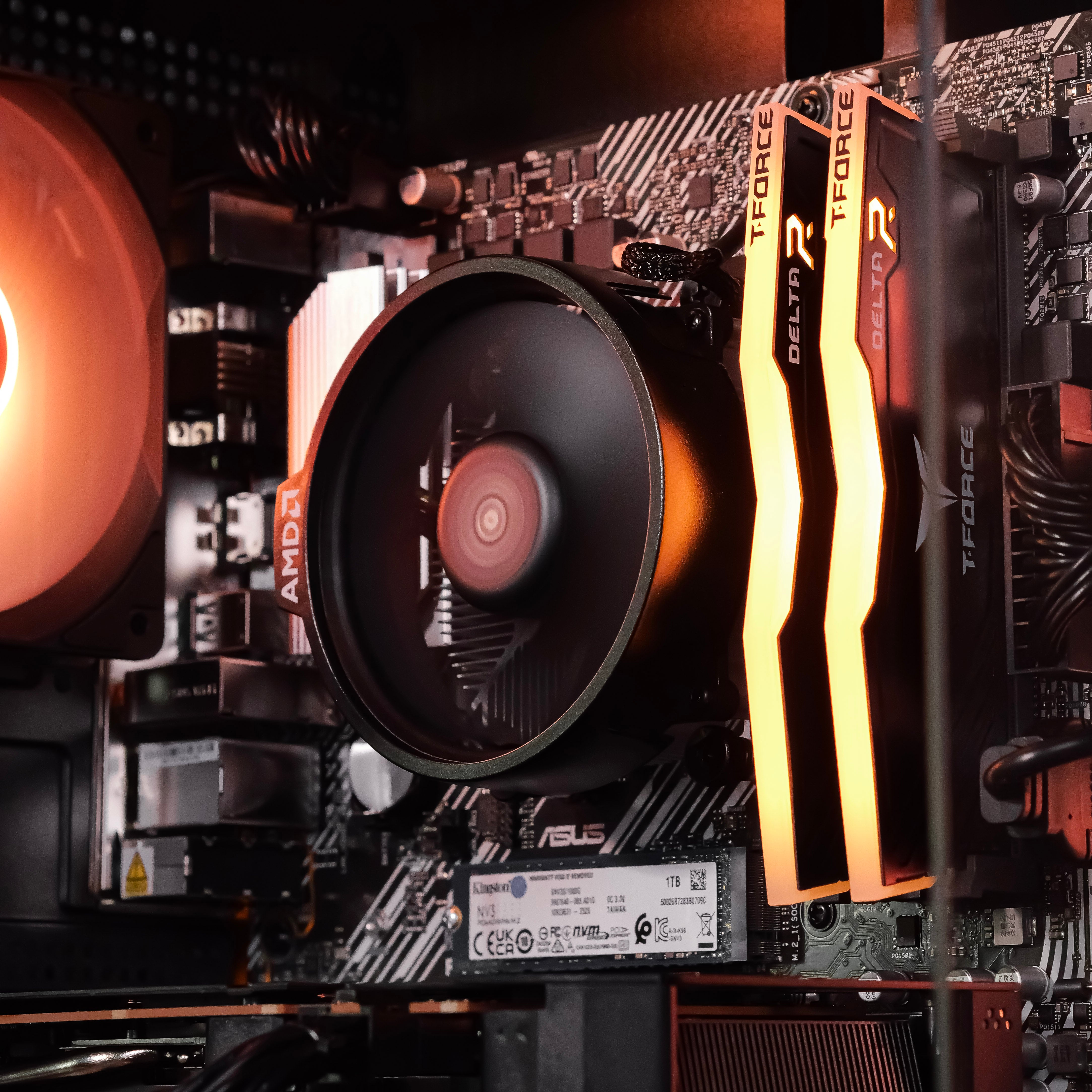 PROWLER: RYZEN 5 5600 | RX 7600