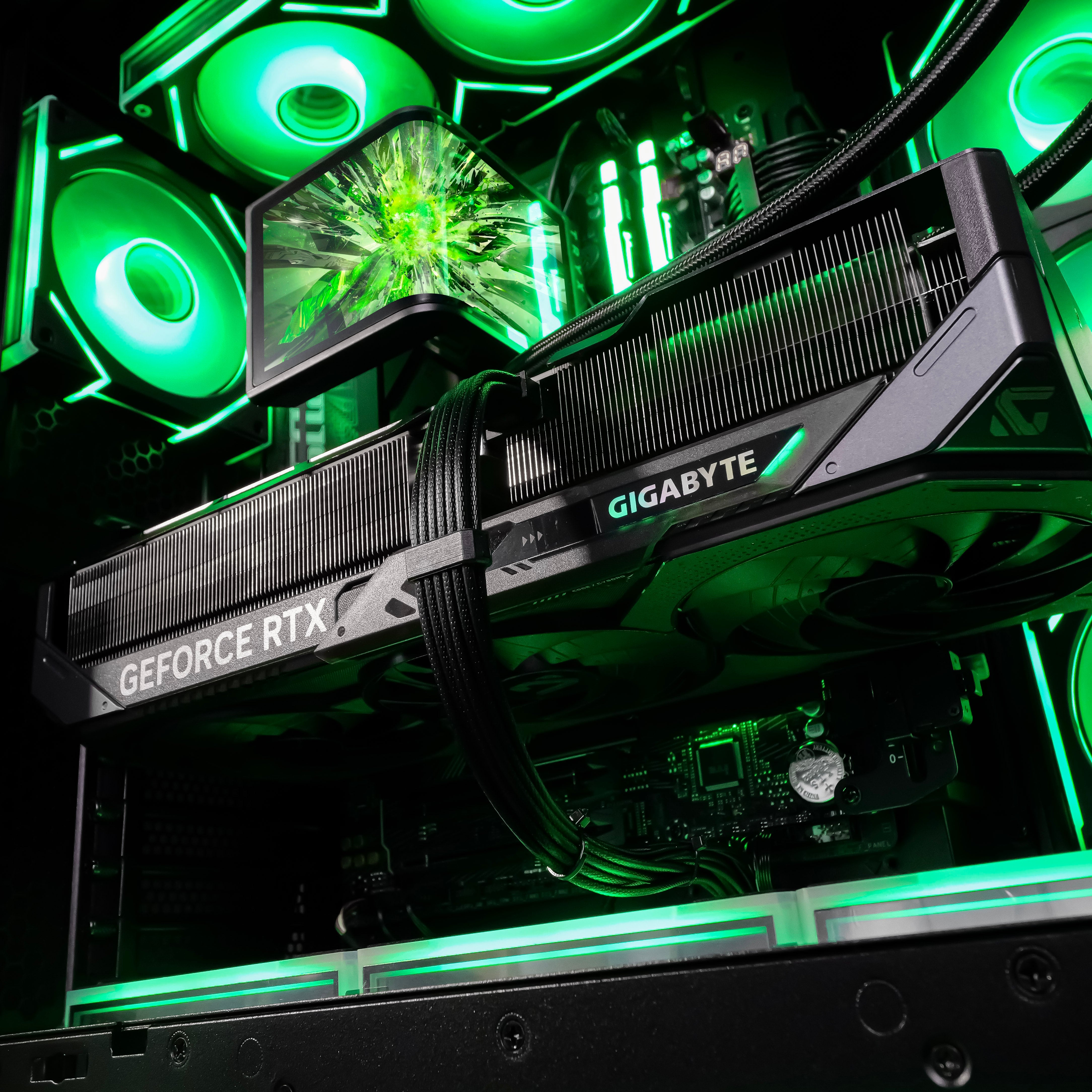 EMERALD GLASS: RYZEN 9 9950X3D | RTX 5090