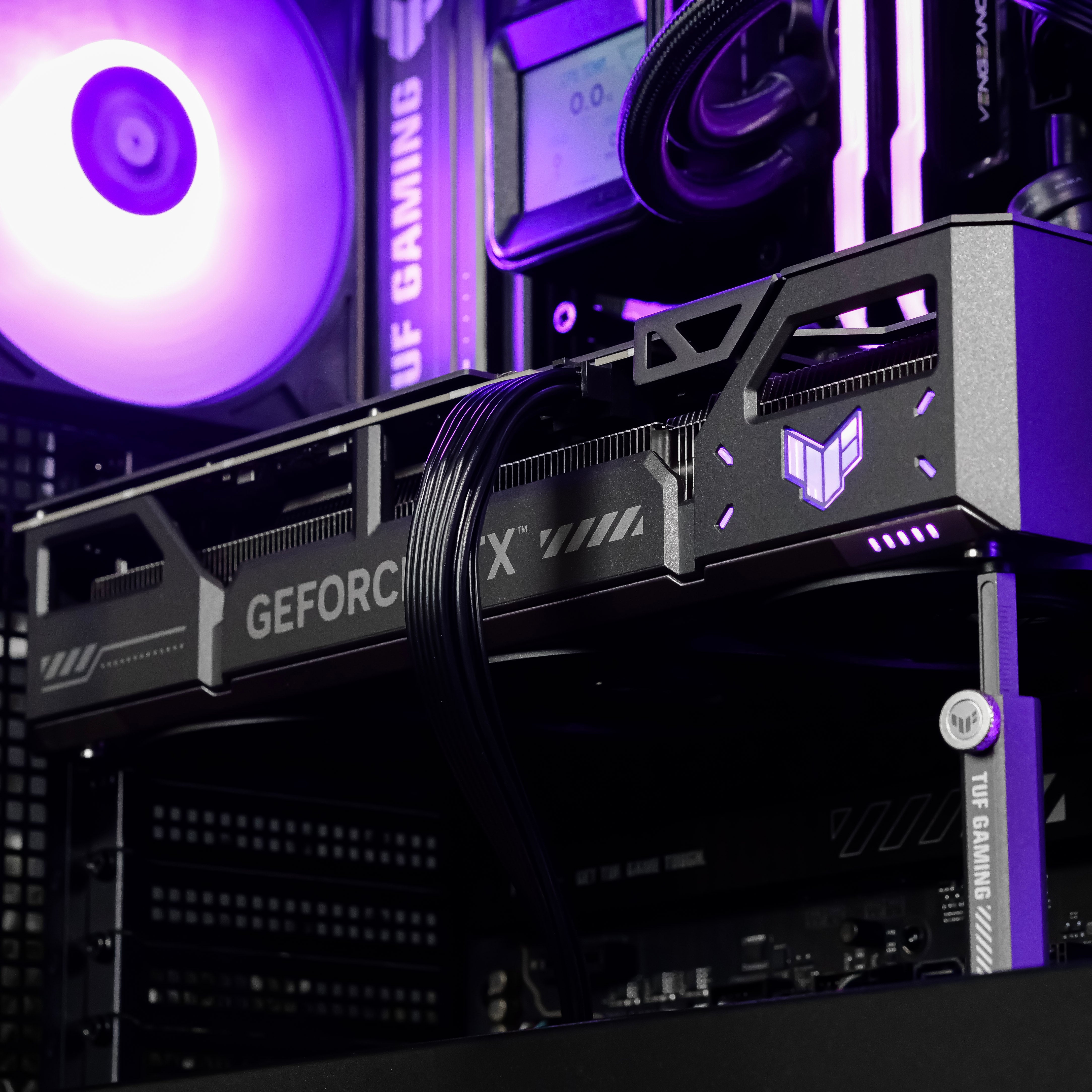 TRIX GRID: RYZEN 7 9800X3D | RTX 5070