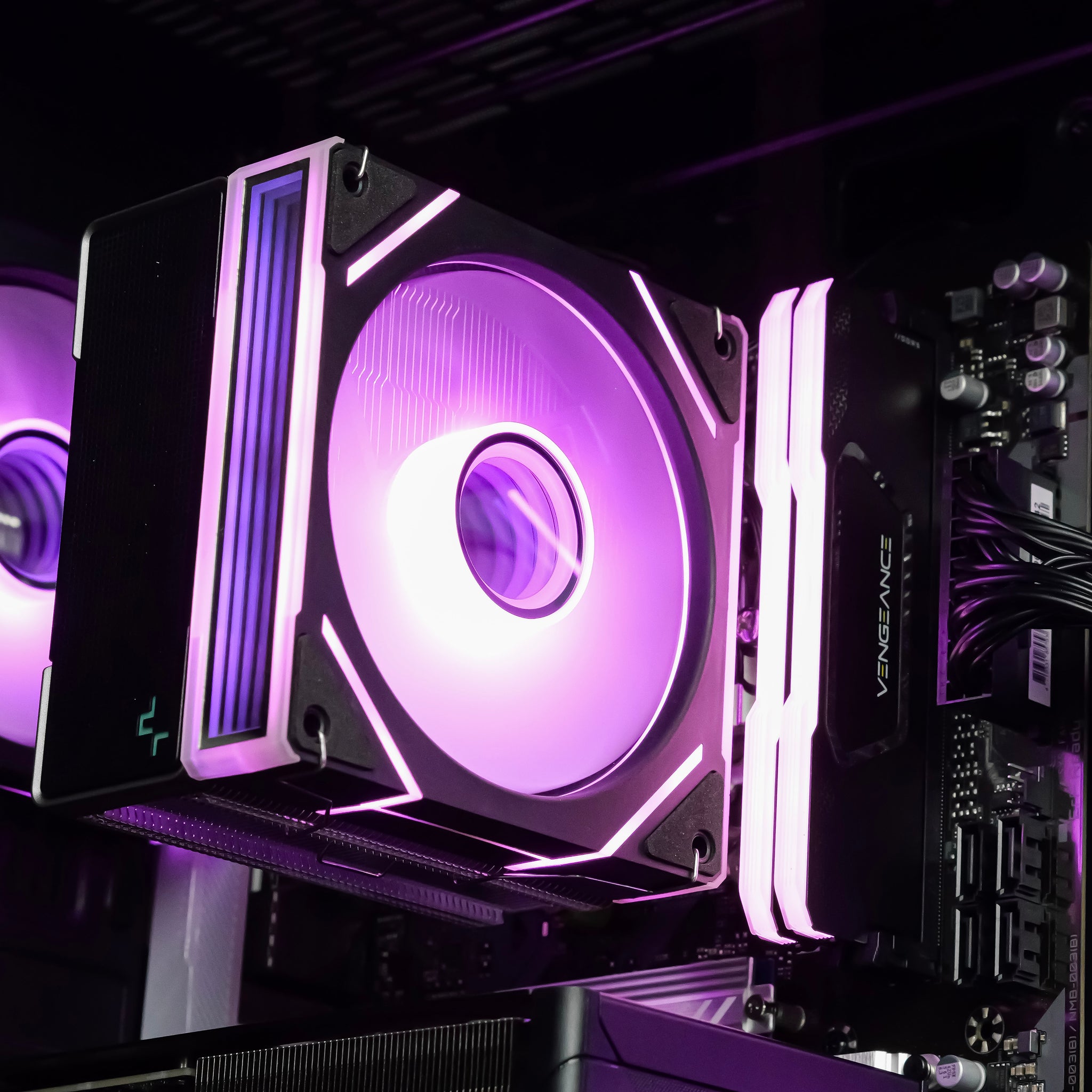 CHIMERA: RYZEN 5 7500F | RTX 5060 Ti