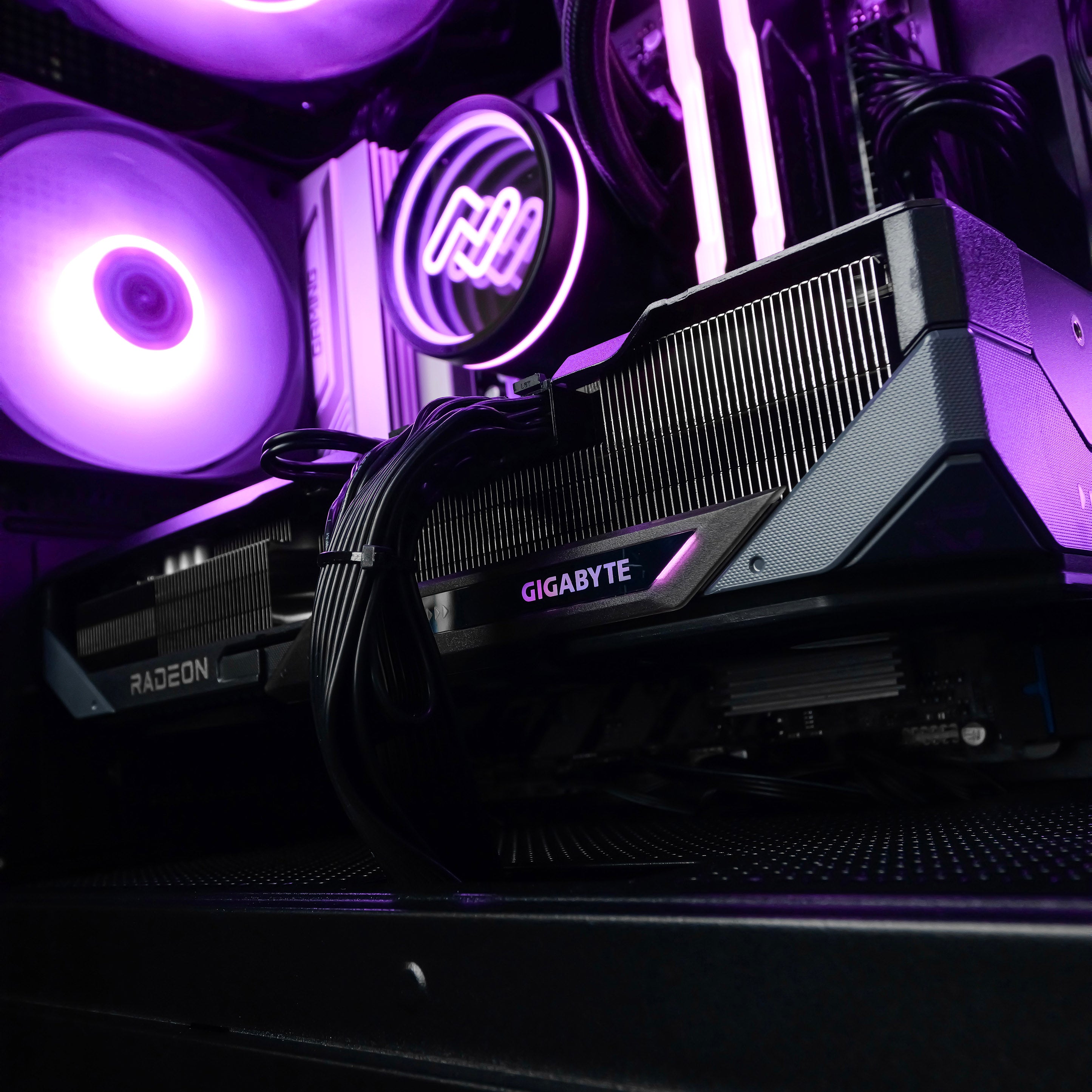 WYVERN LVL 8 RADEON MAX: RYZEN 7 7800X3D | RX 9070 XT