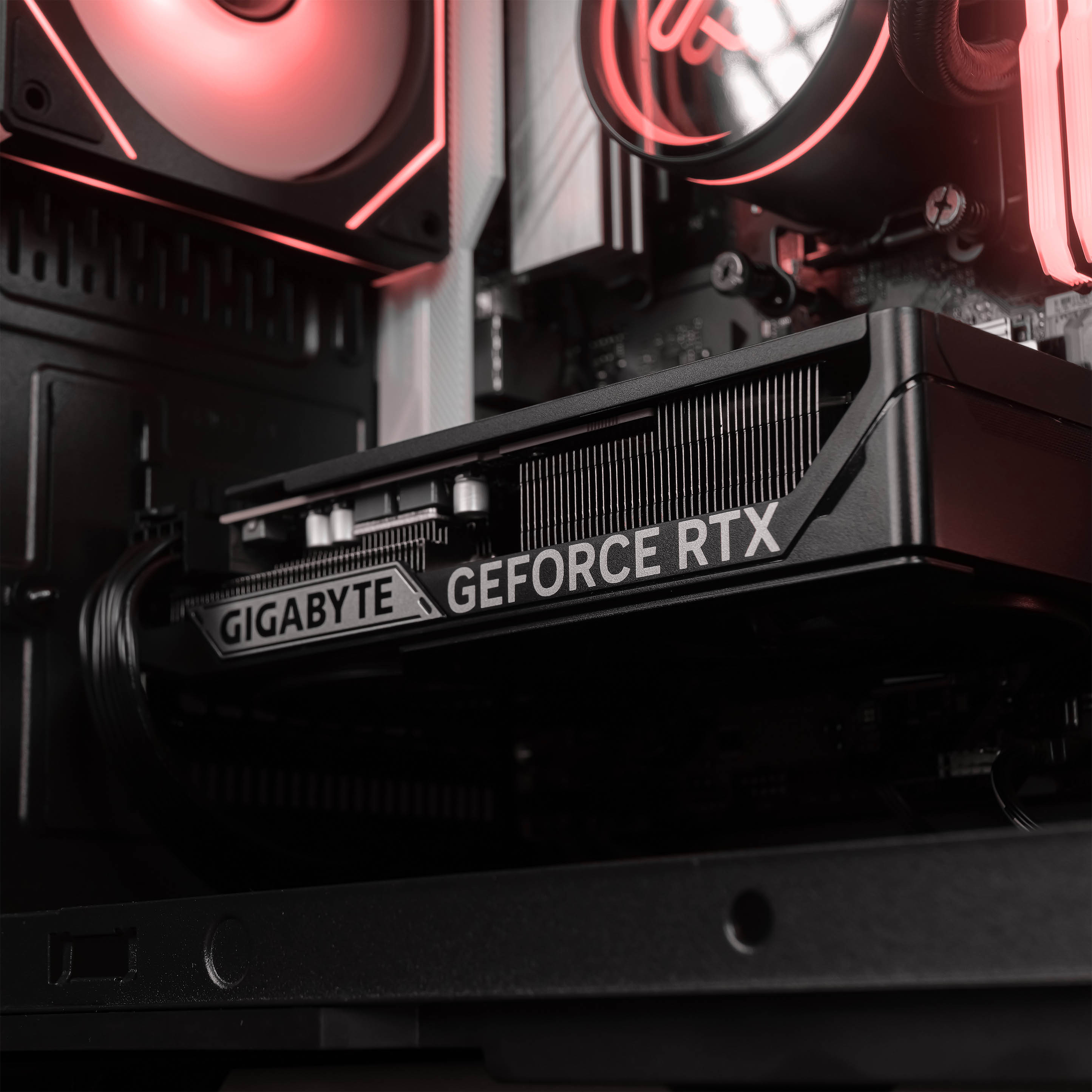 BLAZE FLARE: RYZEN 5 7500F | RTX 5060