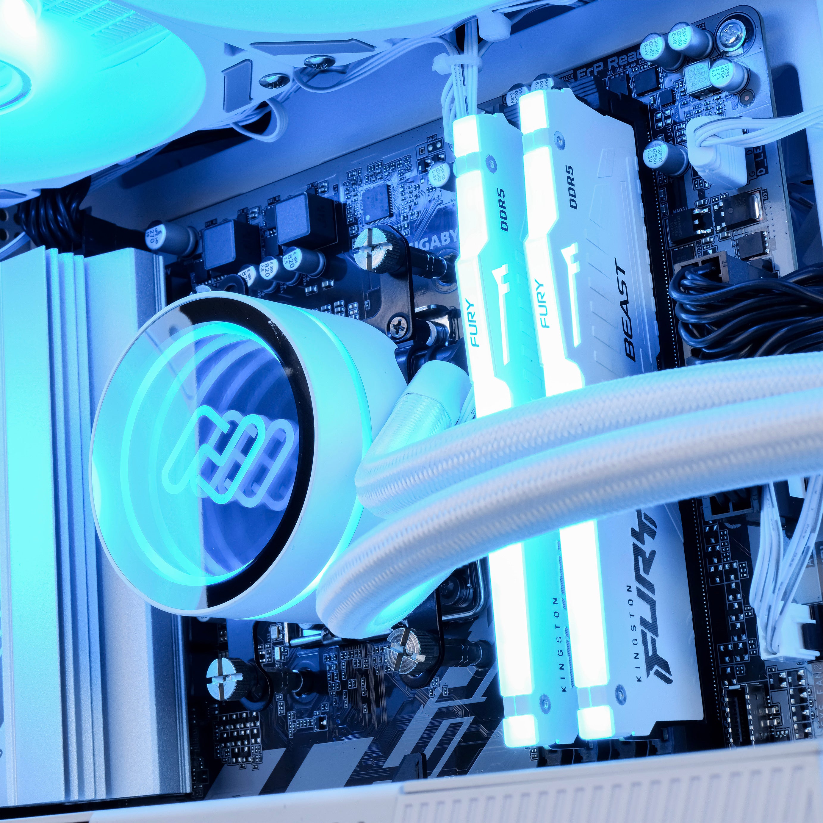 NEON FROST: RYZEN 7 7700 | RTX 5080