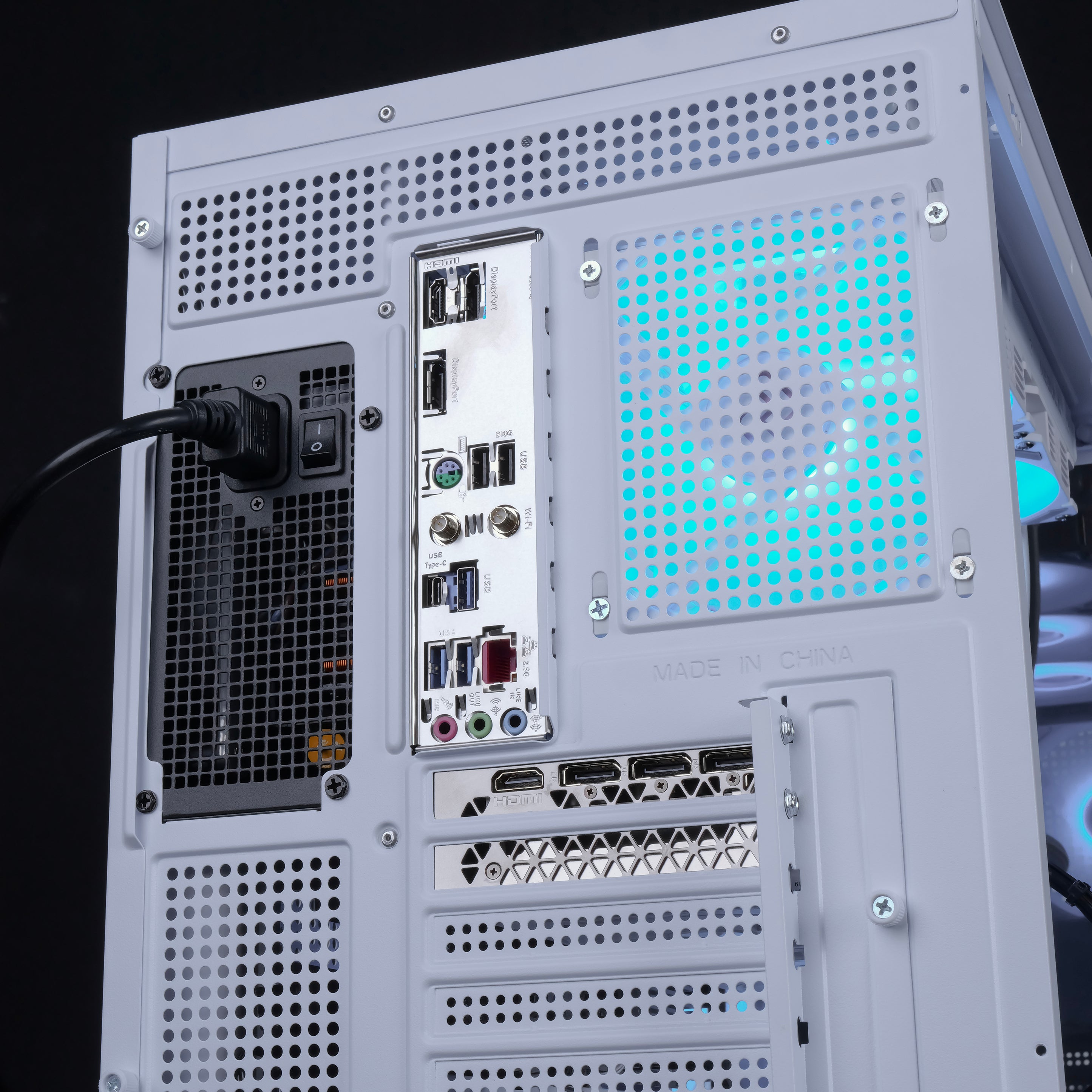 NEON FROST: RYZEN 7 7700 | RTX 5080