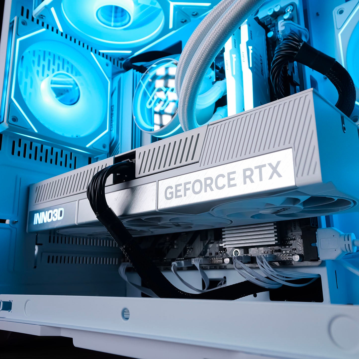 ORION PRO: RYZEN 7 7800X3D | RTX 5080