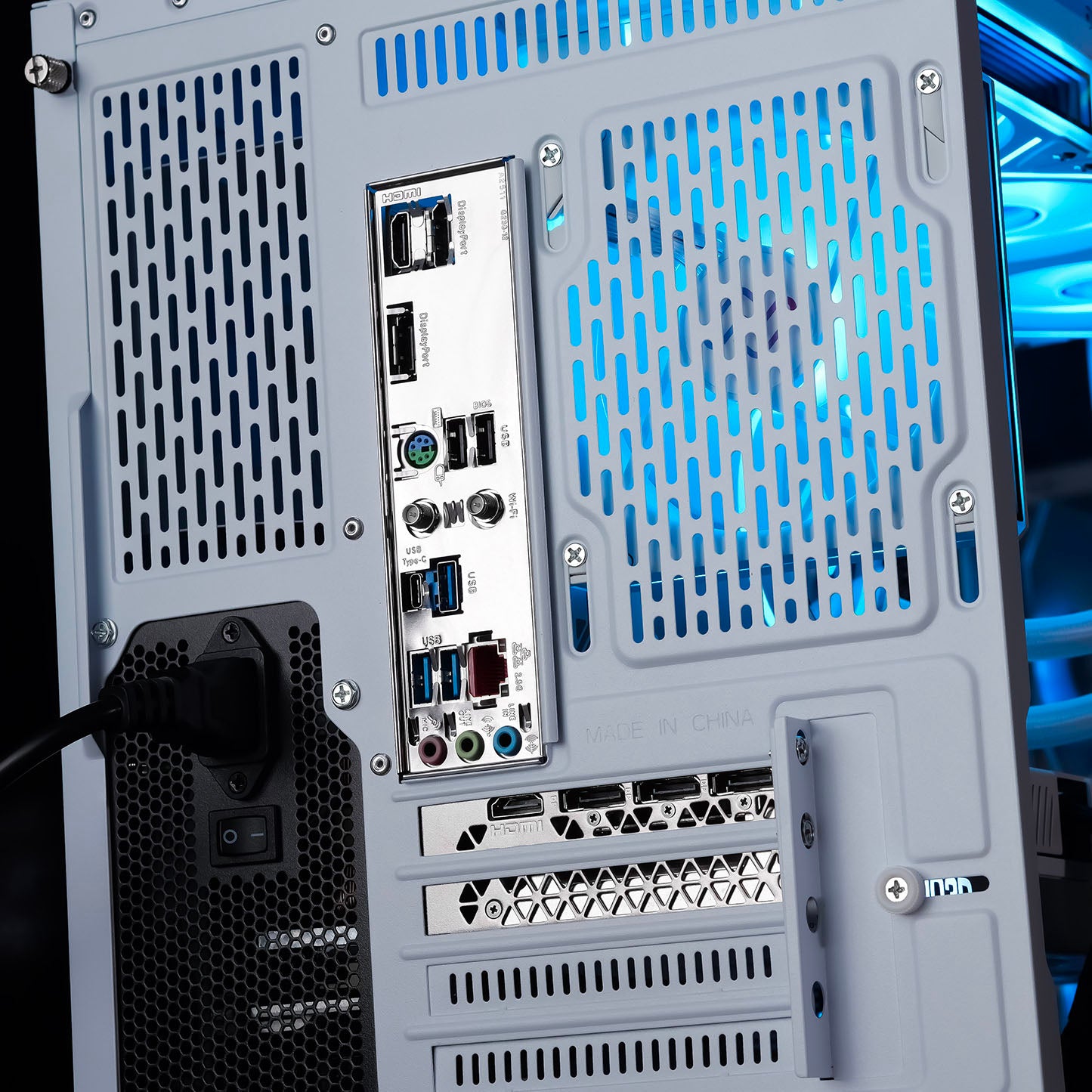 ORION PRO: RYZEN 7 7800X3D | RTX 5080