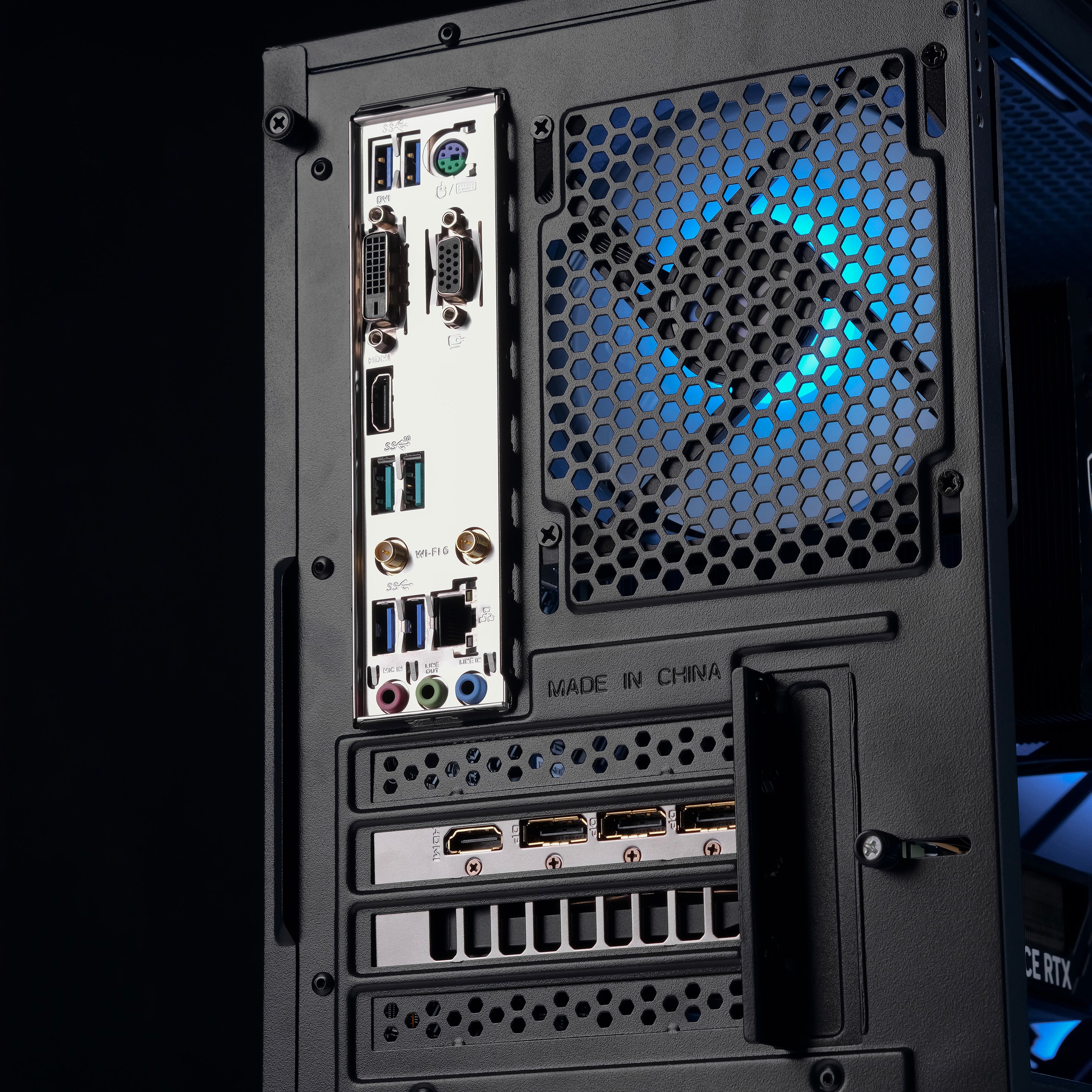 ATLAS: RYZEN 5 5600 | RTX 5060
