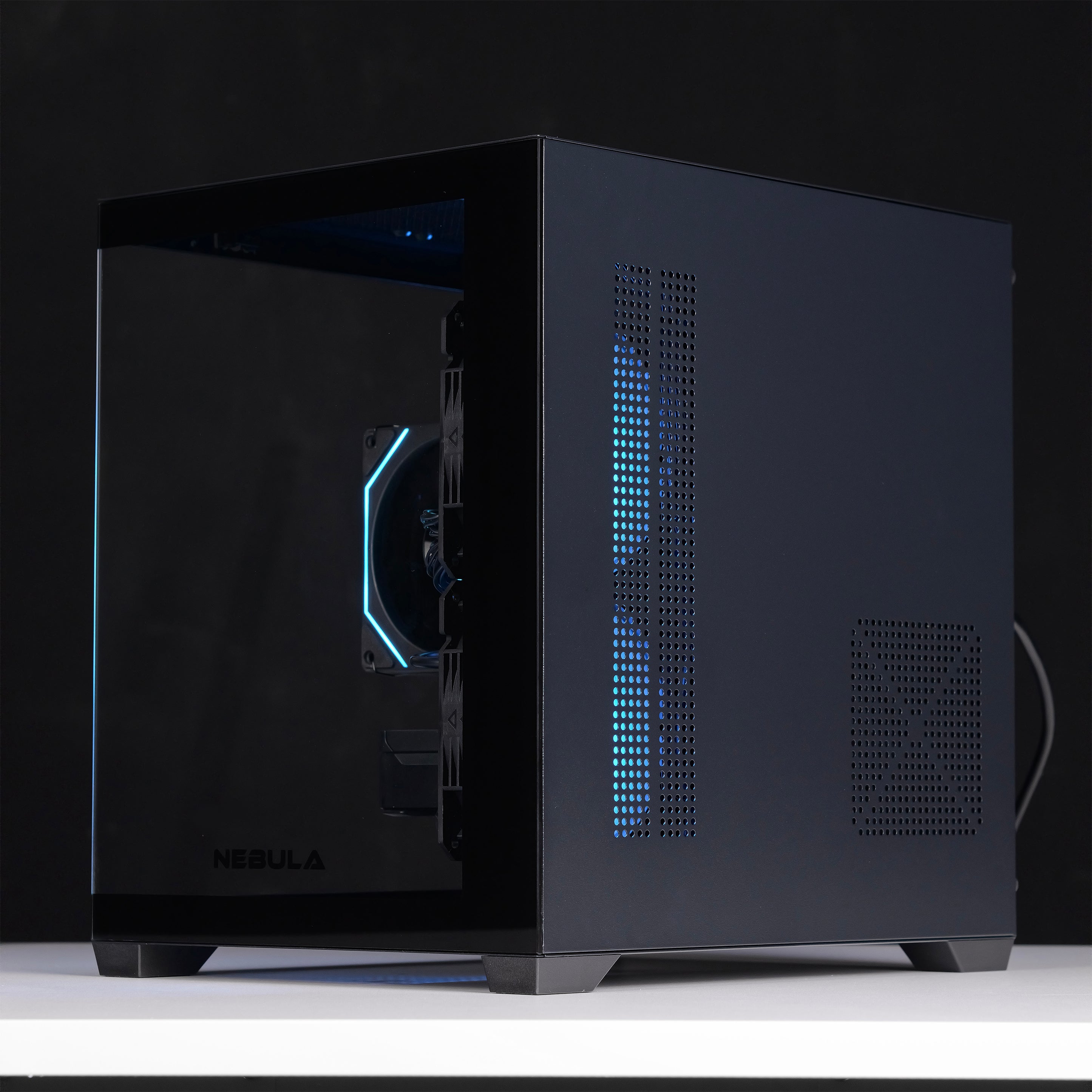 ARCBLADE: RYZEN 5 5600 | RTX 5060